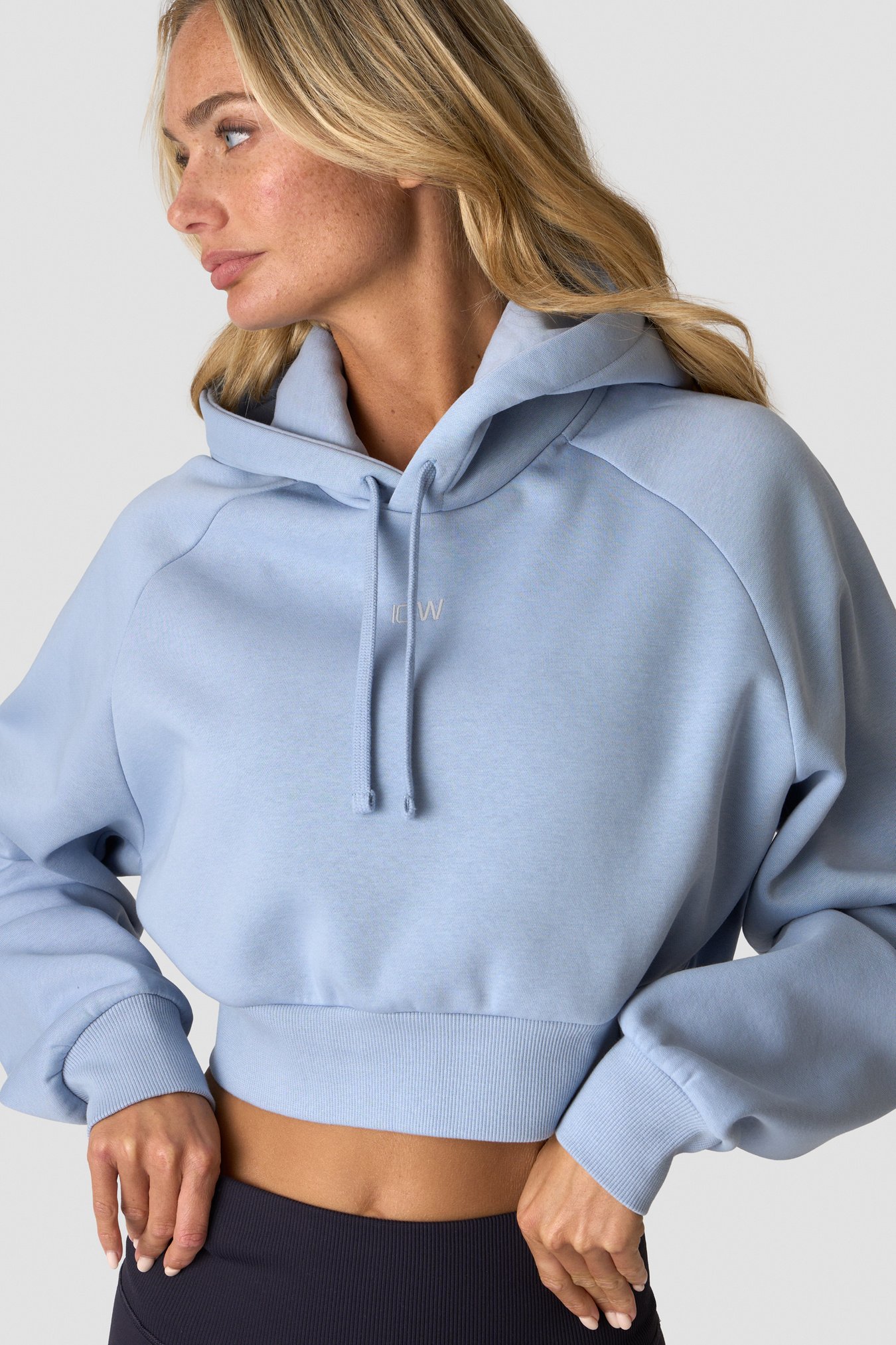 Everyday Cropped Hoodie Light Violet Slate - Bild 3