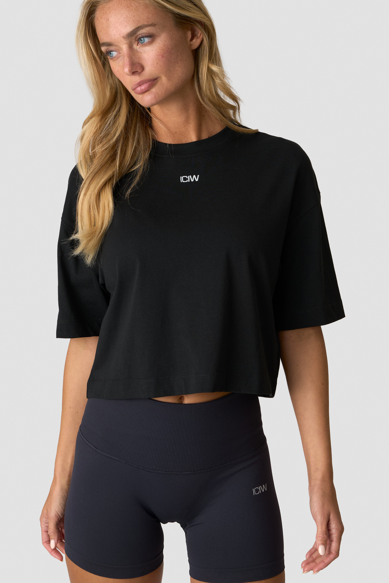 Everyday Cropped Cotton Tee Black - immagine $