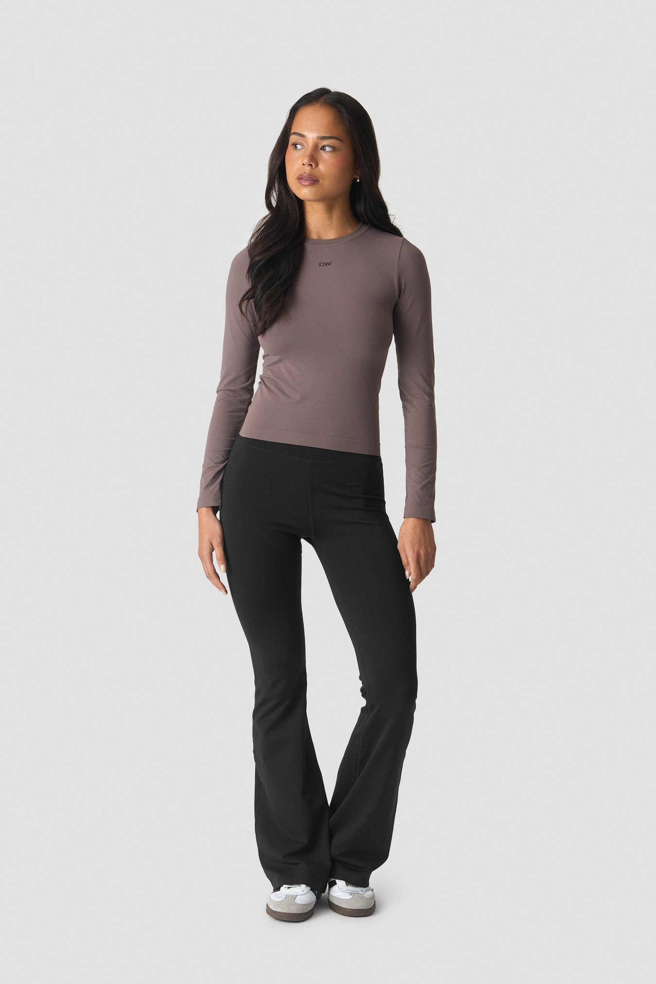 Essence Seamless Long Sleeve Dusty Brown - image 4