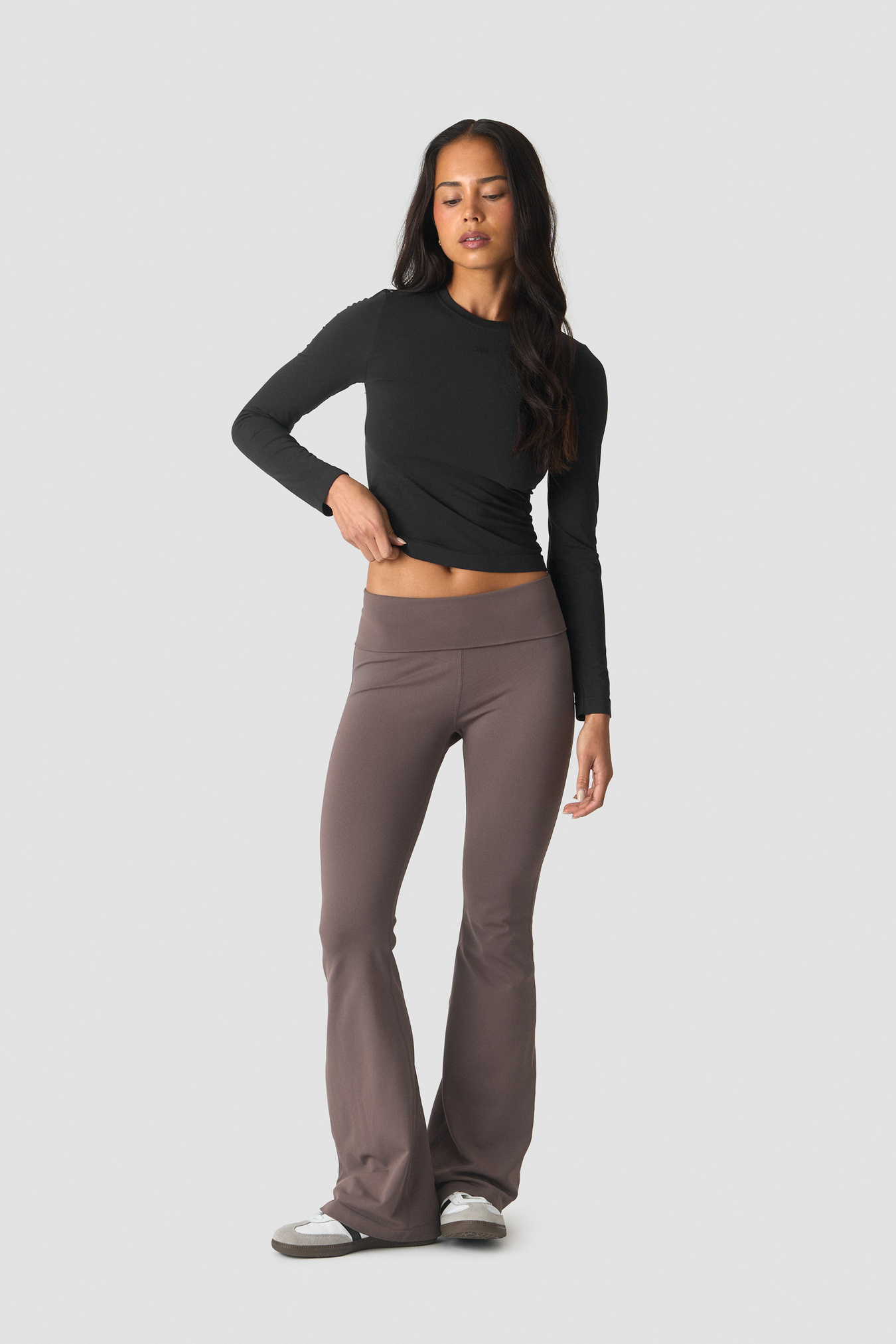 Essence Seamless Fold Over Flared Pants W Dusty Brown - image 6
