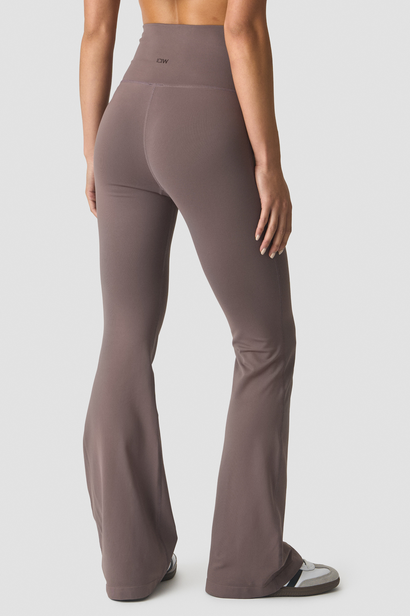 Essence Seamless Fold Over Flared Pants W Dusty Brown - image 5