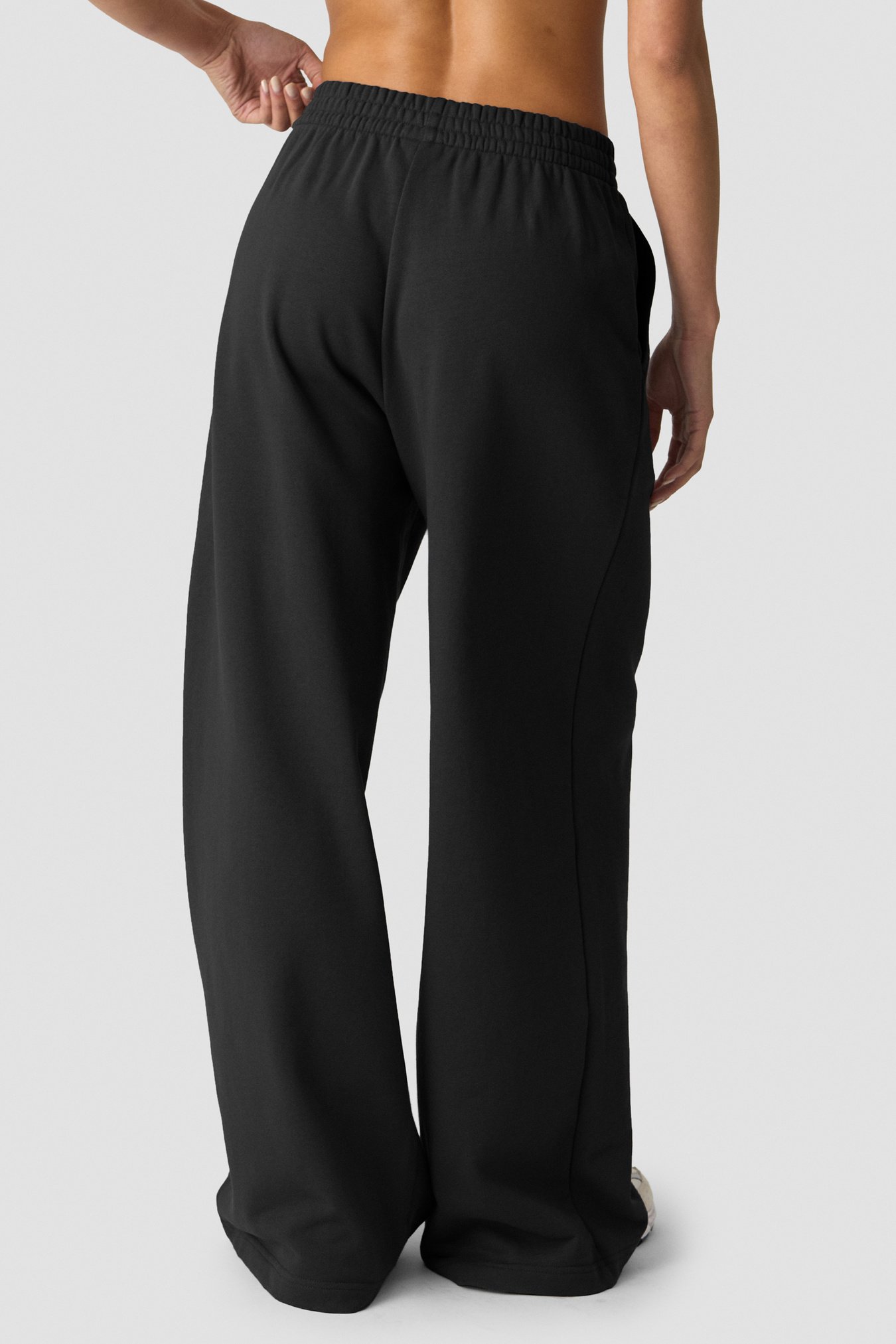 Essence Mid Waist Pants Black - image 4