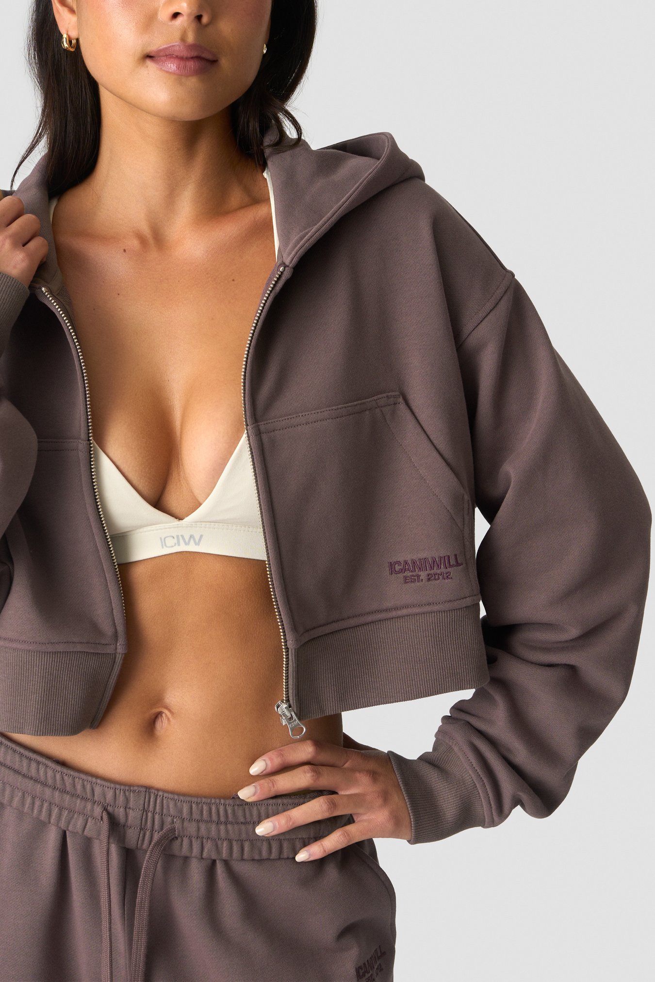 Essence Cropped Hoodie Dusty Brown - image 4