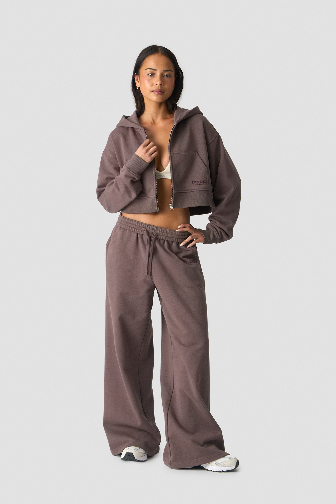 Essence Cropped Hoodie Dusty Brown - image 5