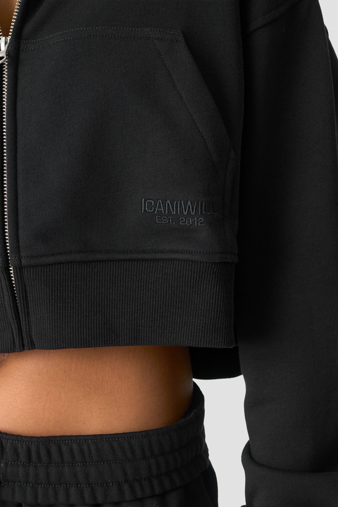 Essence Cropped Hoodie Black - image 3