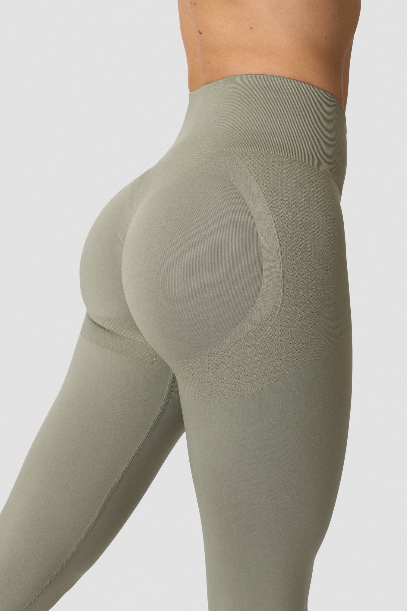 Sculpt Seamless Tights Light Khaki Green - image 0