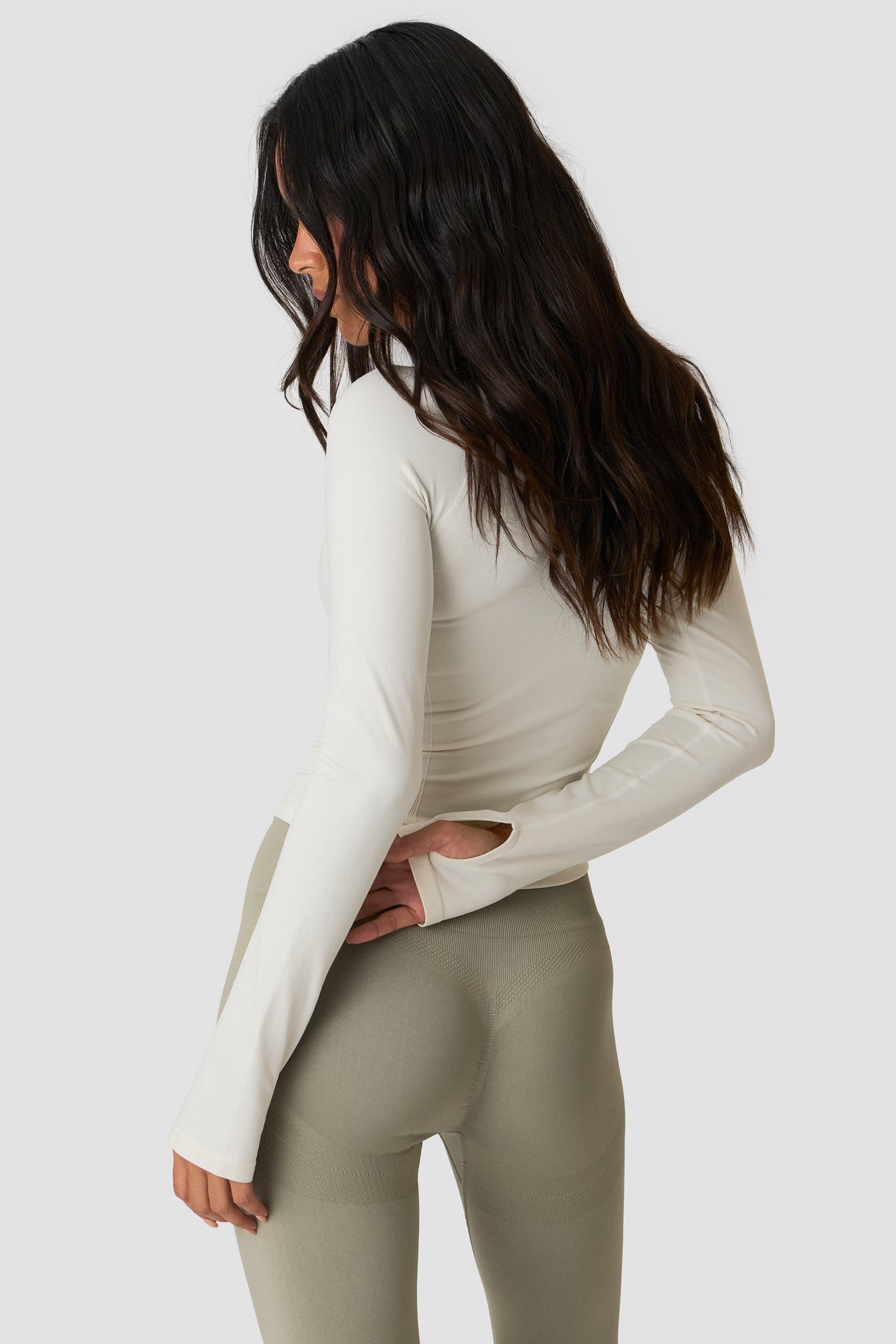 Sculpt Seamless 2-Way Zip LS Ivory - image 3