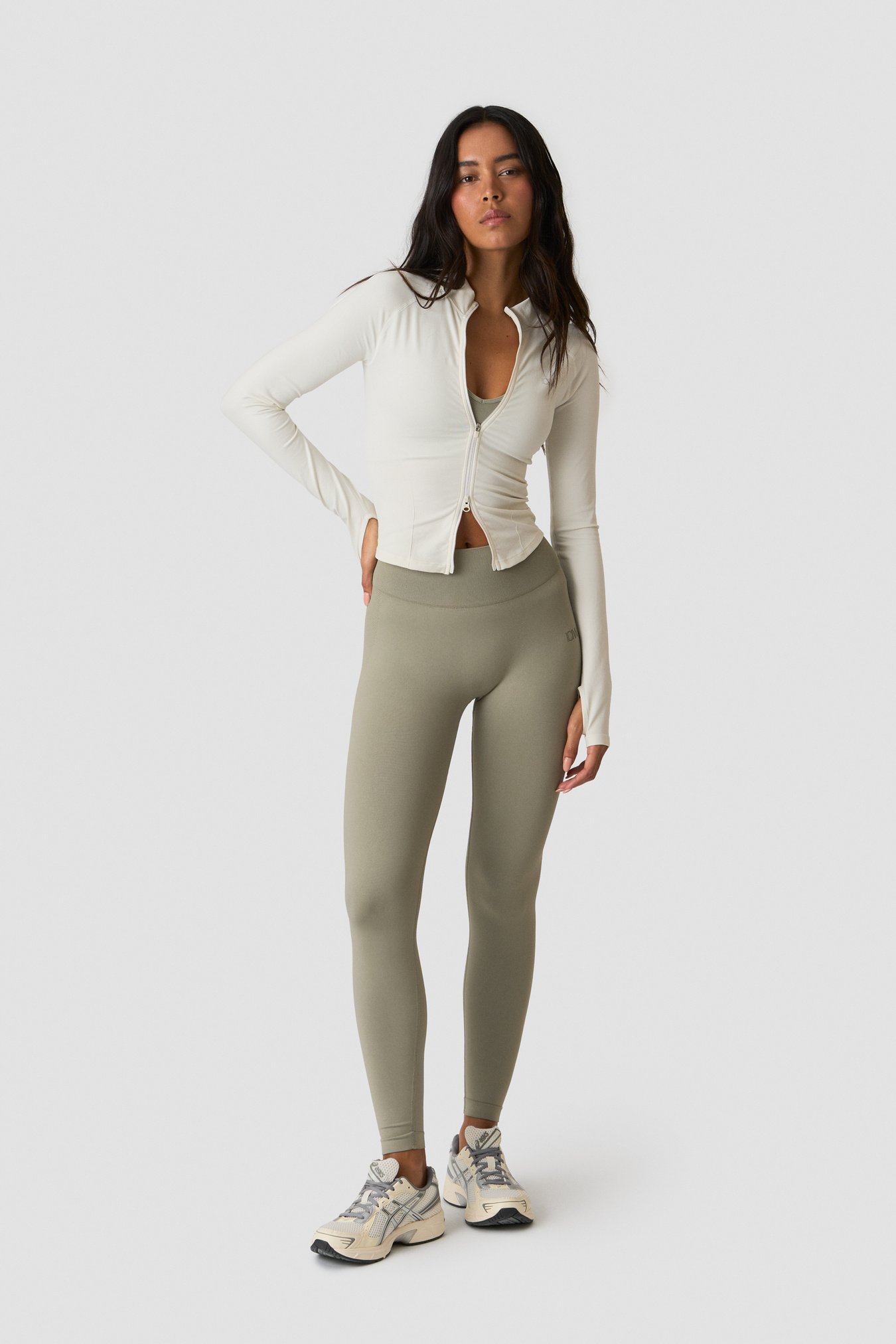 Sculpt Seamless 2-Way Zip LS Ivory - image 5