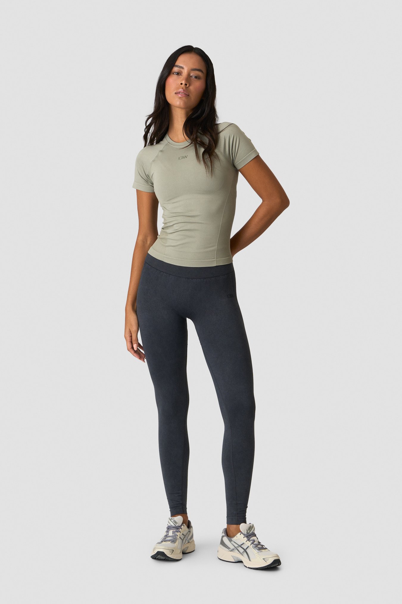 Sculpt Seamless T-shirt  Light Khaki Green - bild 3
