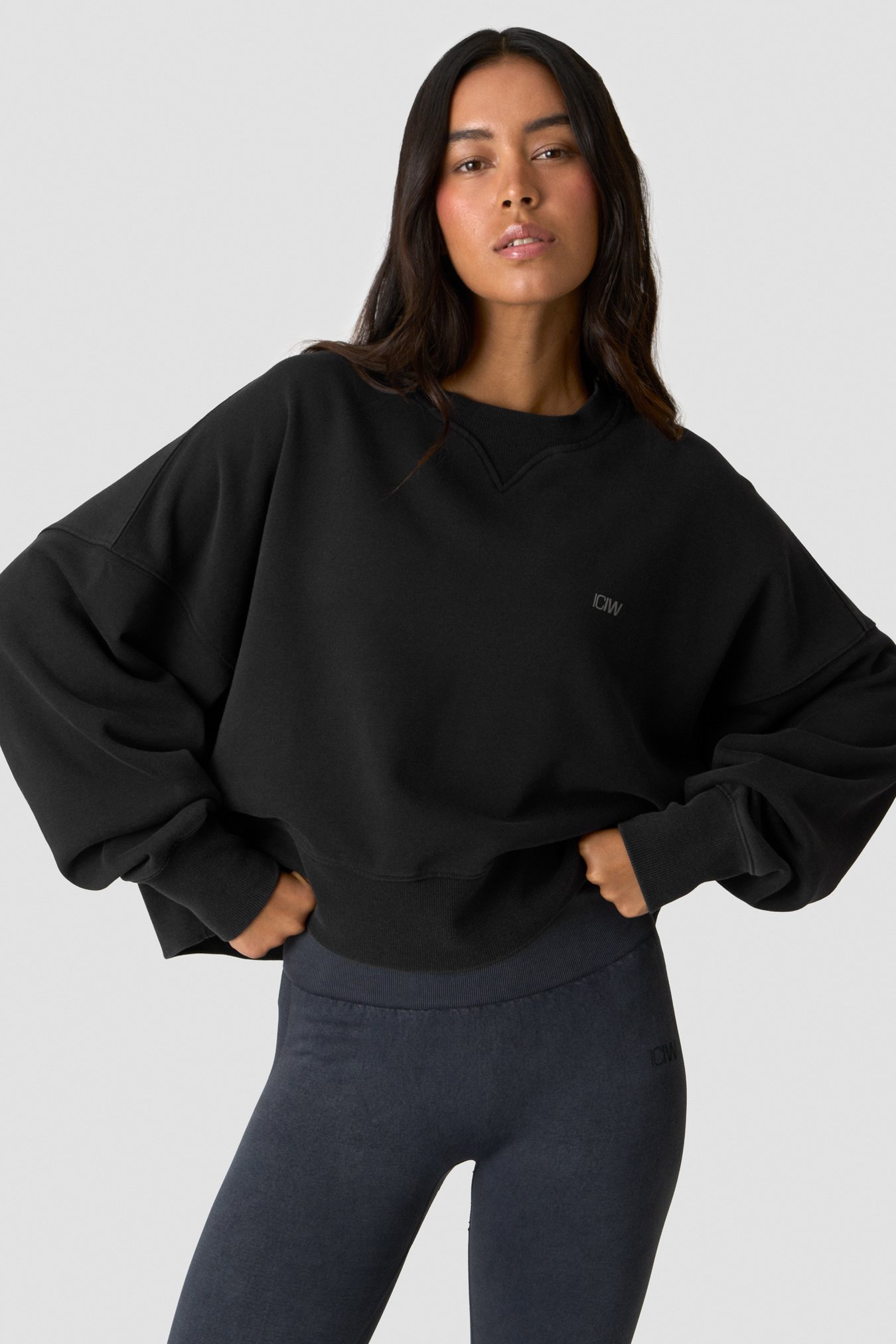 Essence Oversized Crew Print Stone Wash Black - bild 1