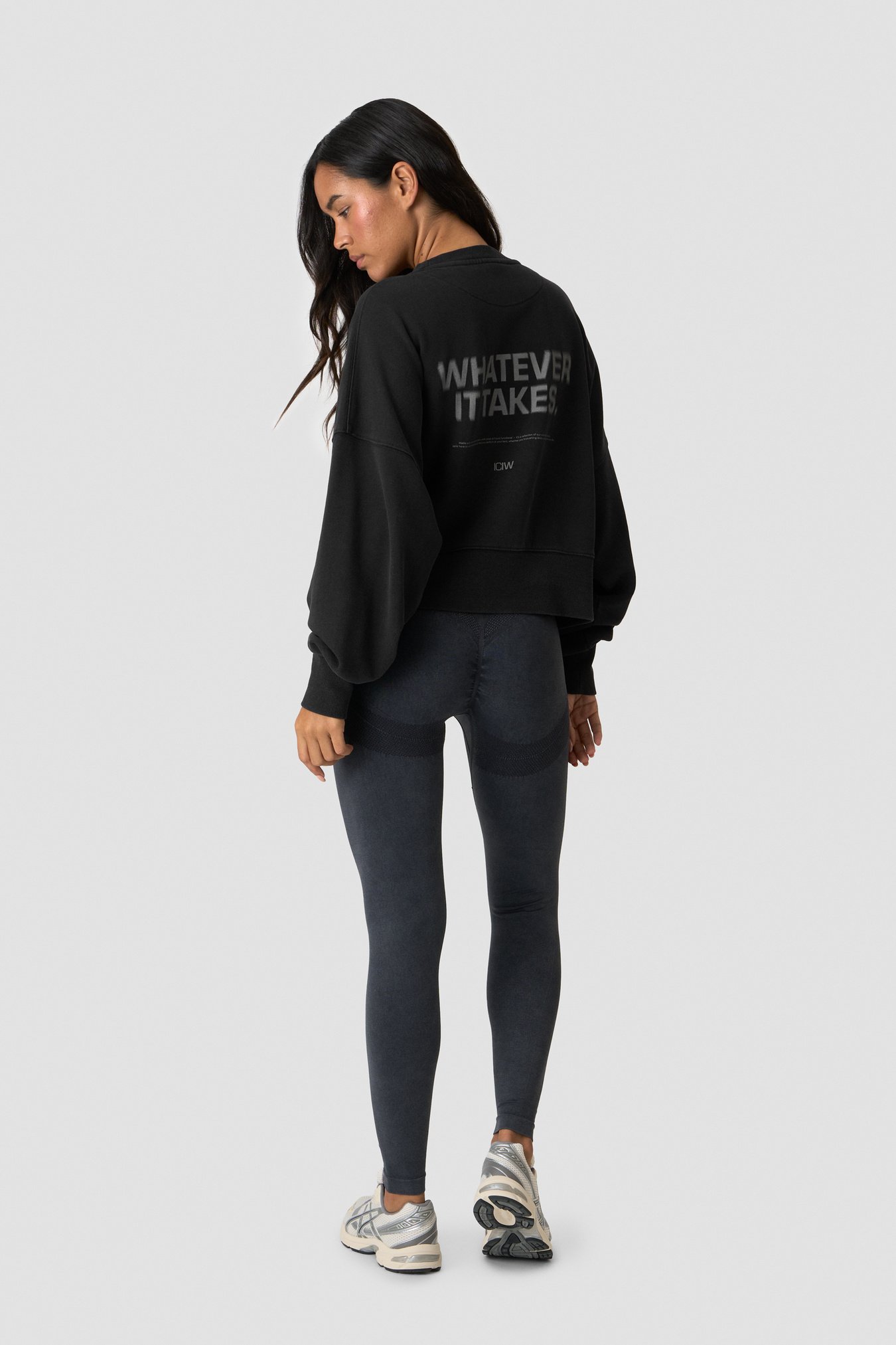 Essence Oversized Crew Print Stone Wash Black - bild 5