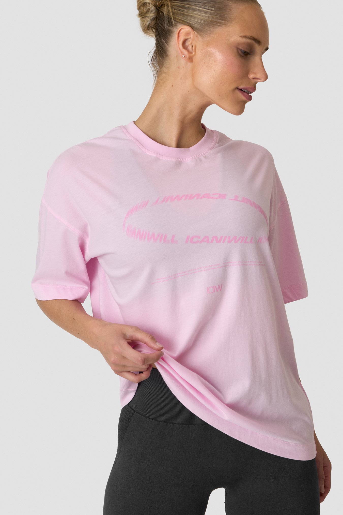 Essence Oversized T-shirt Print Bubblegum Pink - image 0