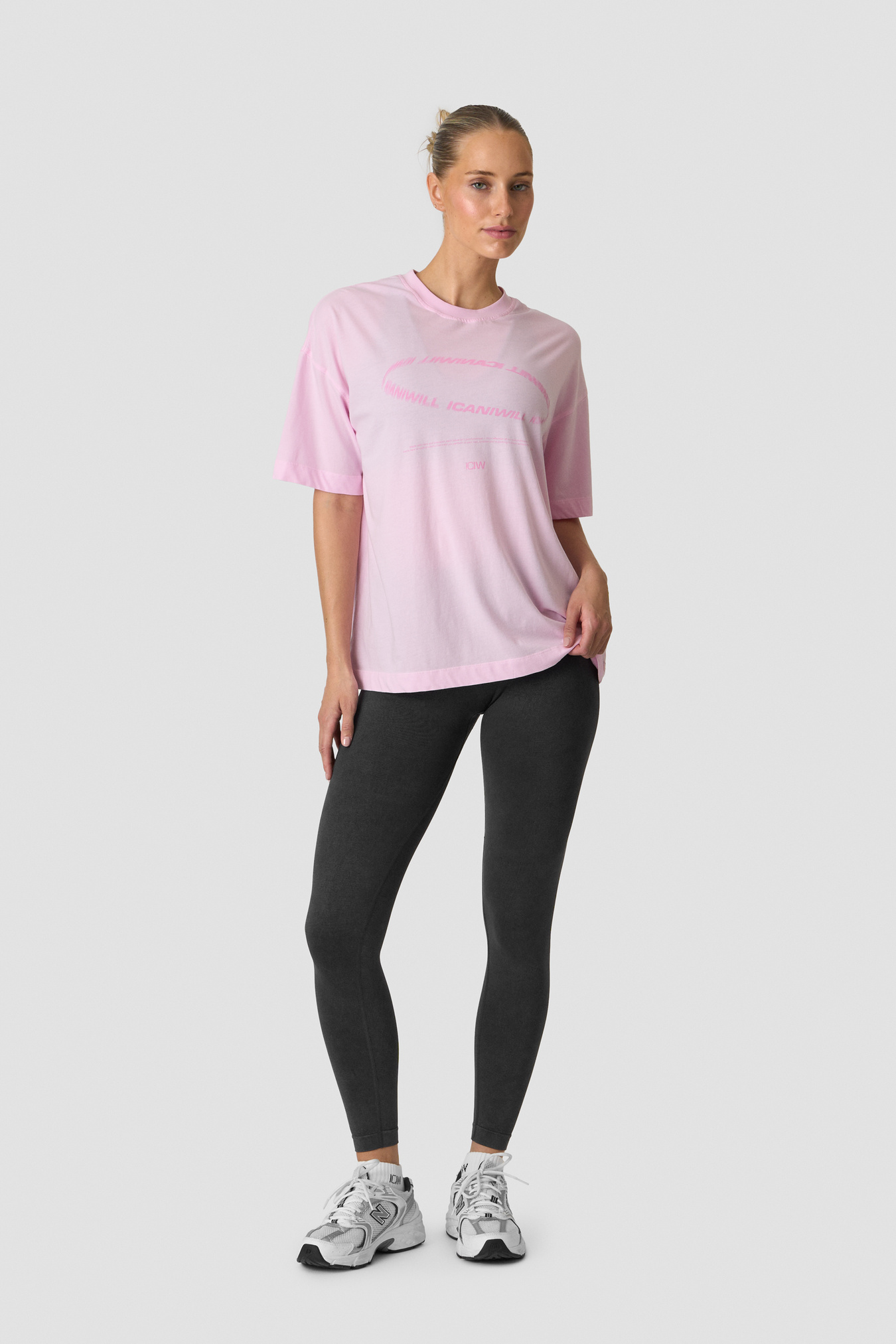 Essence Oversized T-shirt Print Bubblegum Pink - image 4