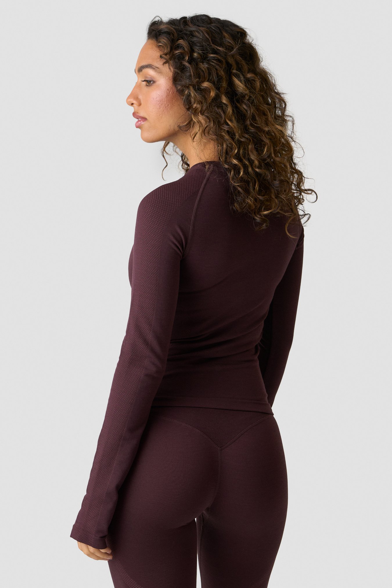 Define Wool Long Sleeve Dark Burgundy - image 3