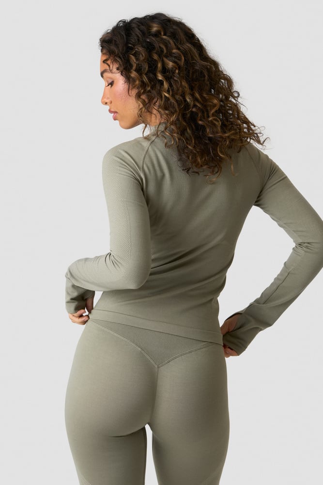 Define Wool Long Sleeve Light Khaki Green
