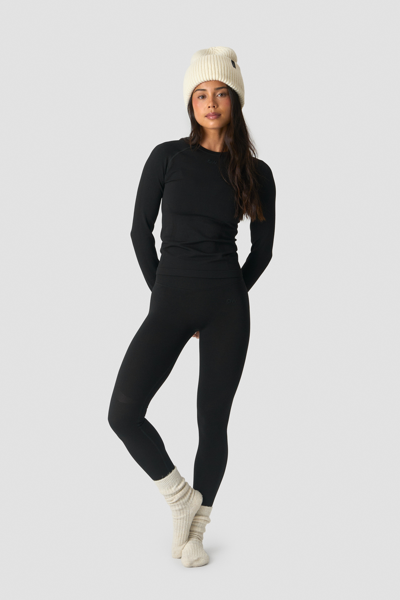 Define Wool V-shape Tights  Black - image 4