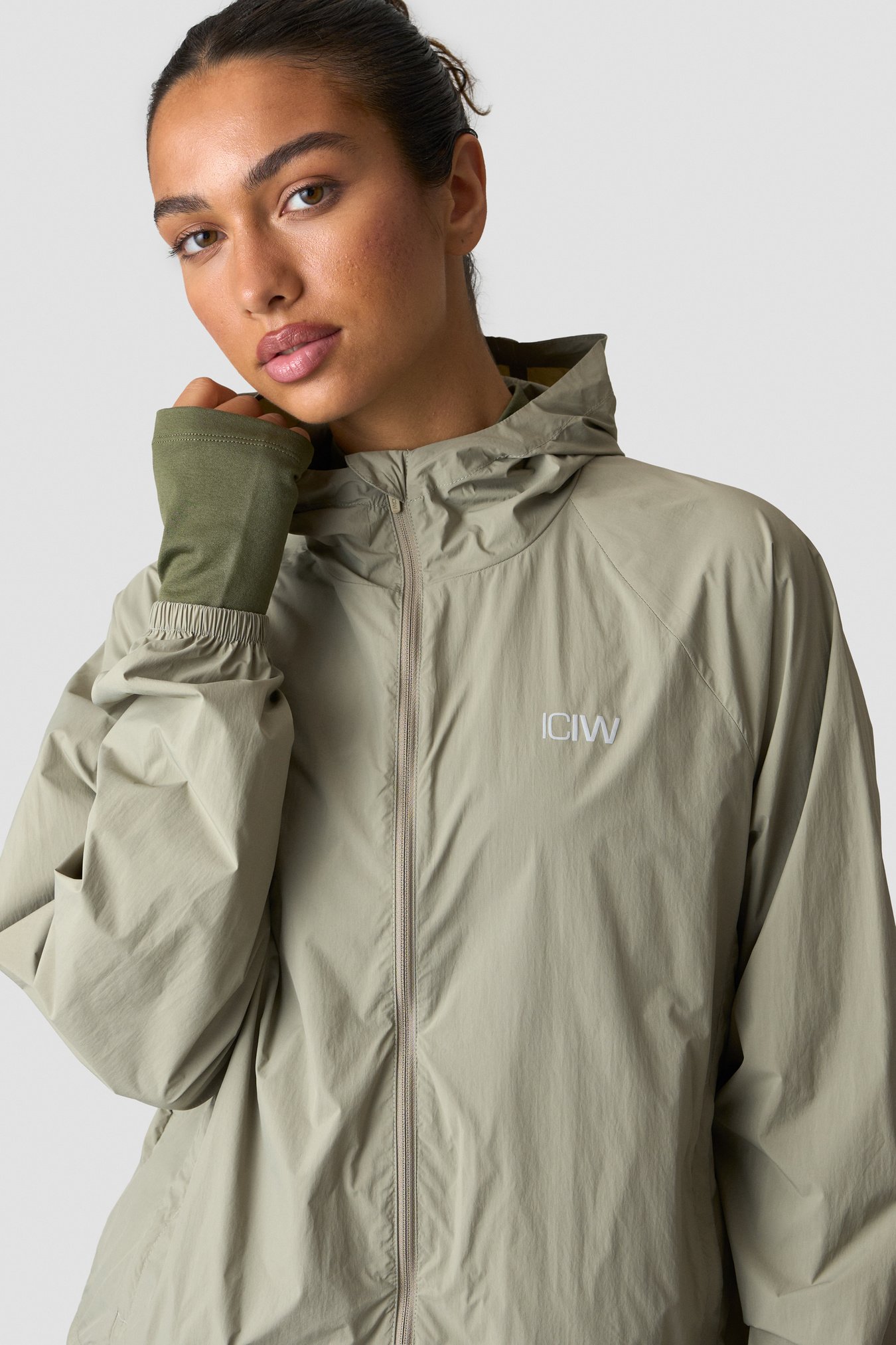 Essential Wind Jacket Light Khaki Green - image 7