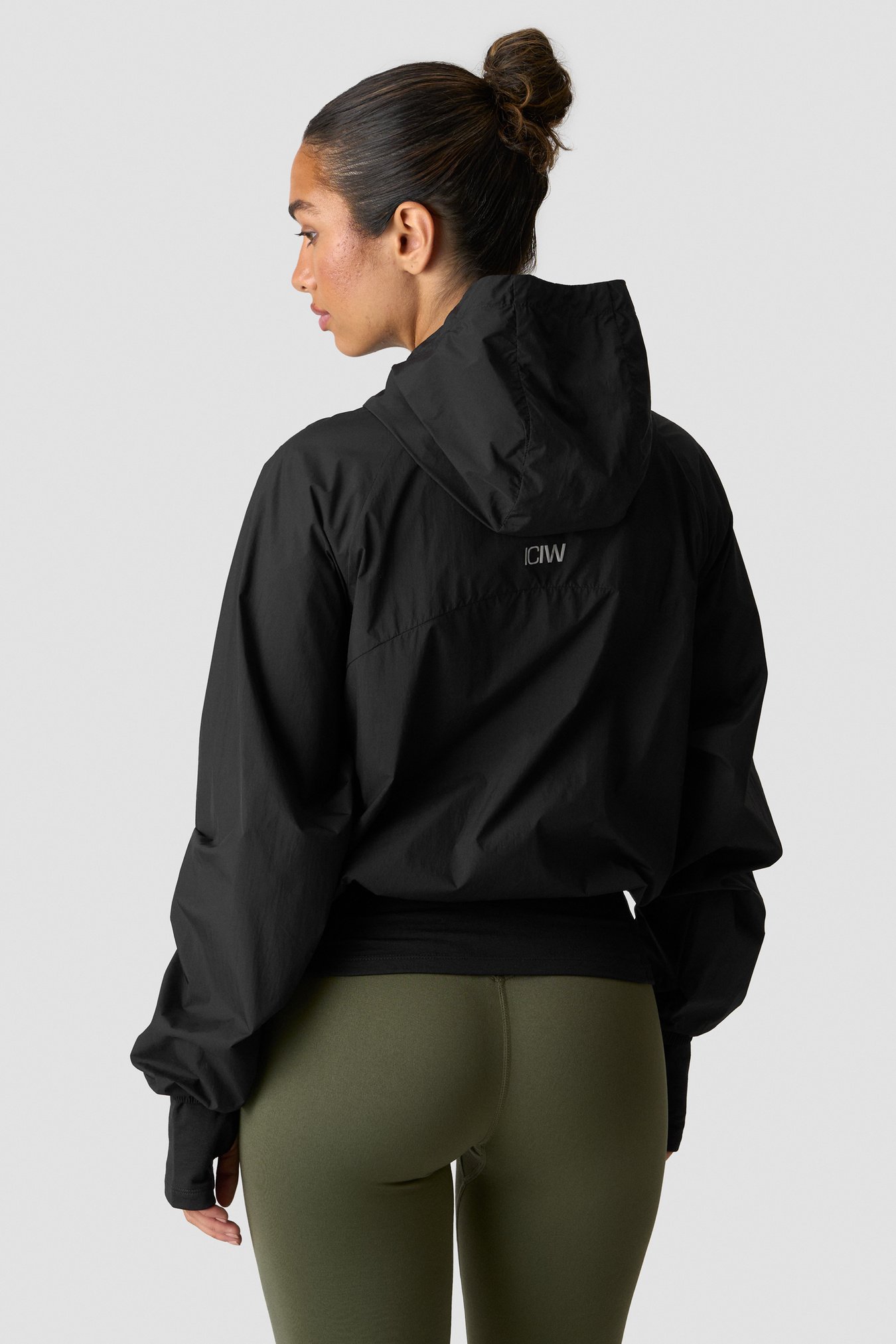 Essential Wind Jacket Black - image 3