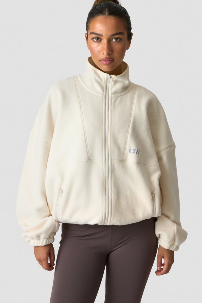 Essential Fleece Cream