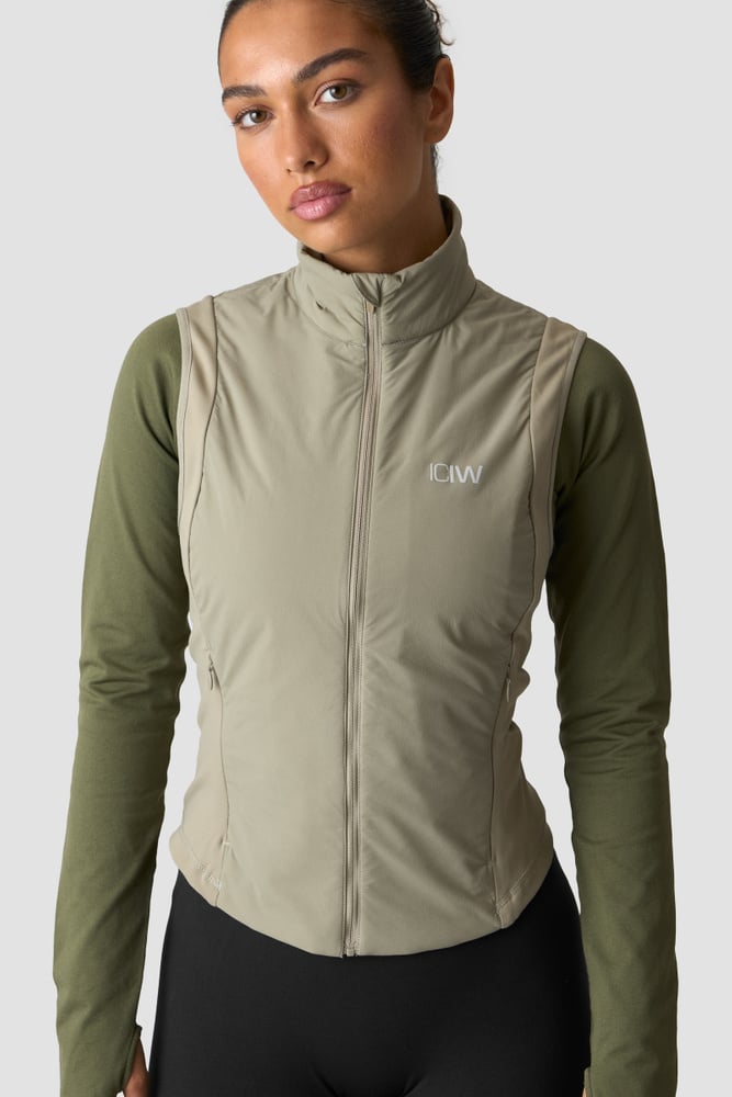 Essential Insulated Vest Light Khaki Green