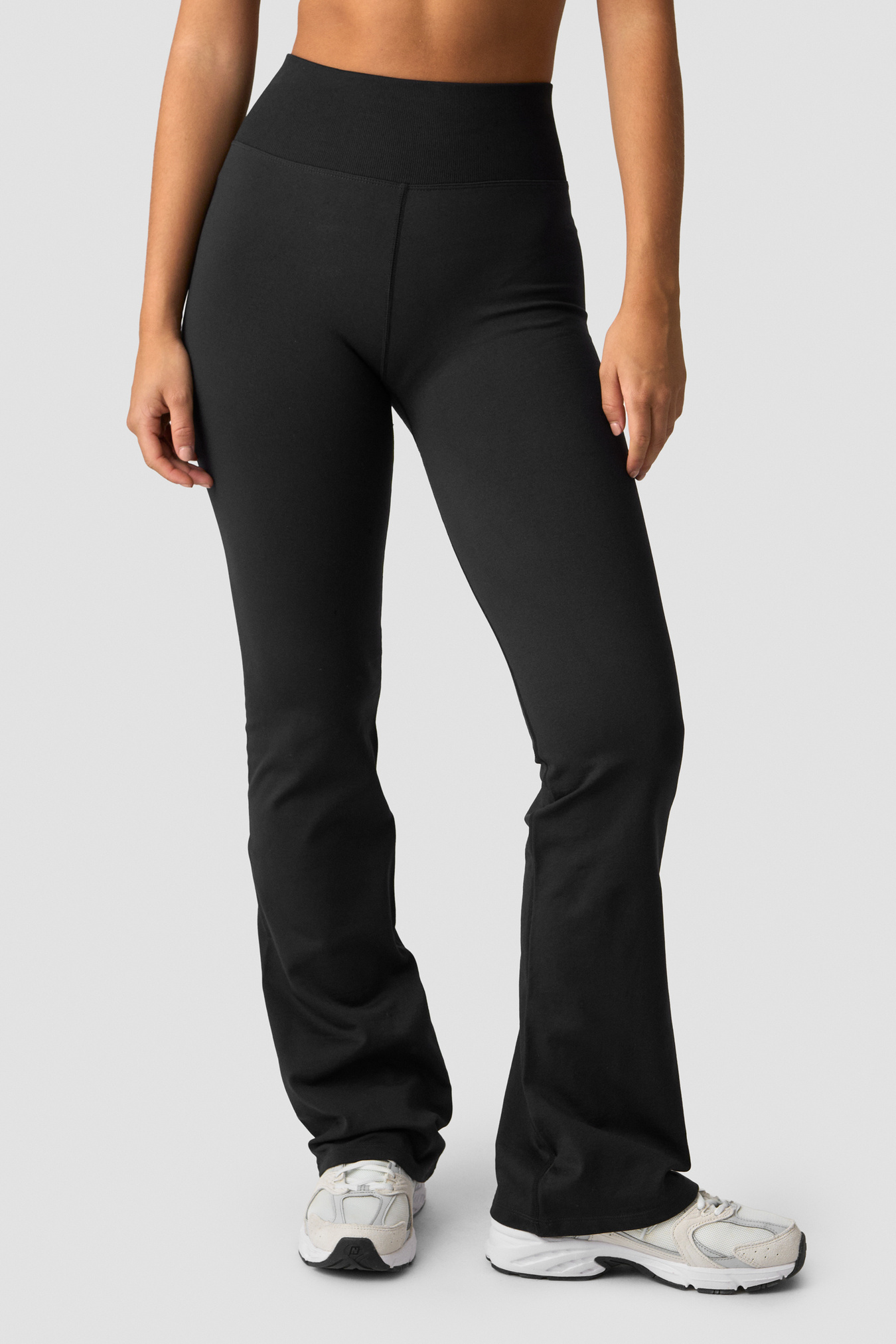 Define Thermal Seamless Flared Tights Black - image 3