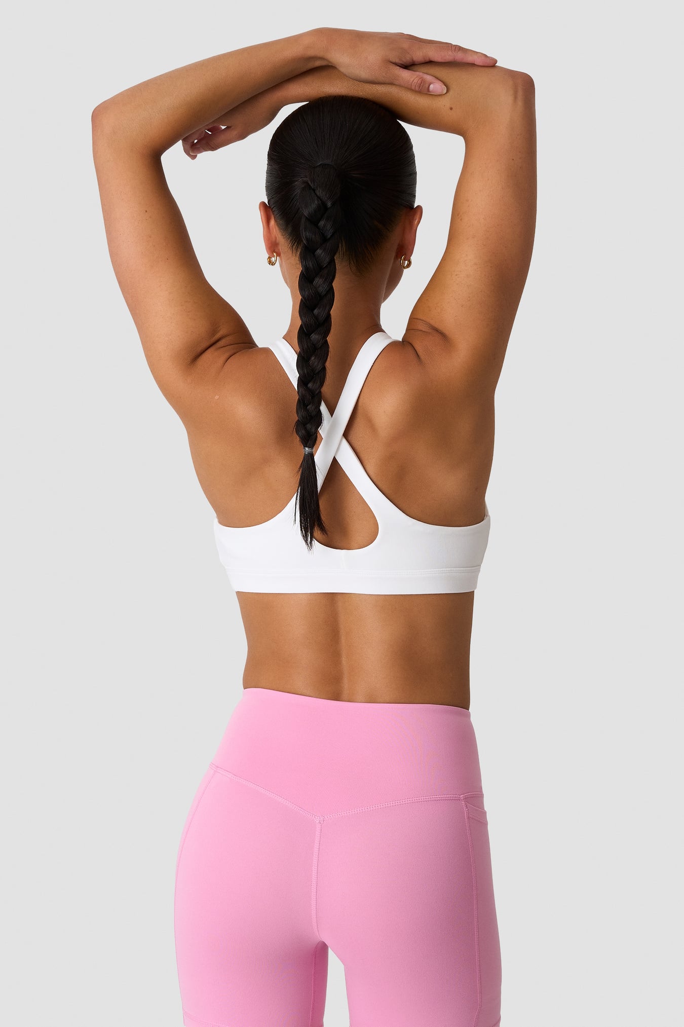 Luxe V-neck Sports Bra White Snow - image 3