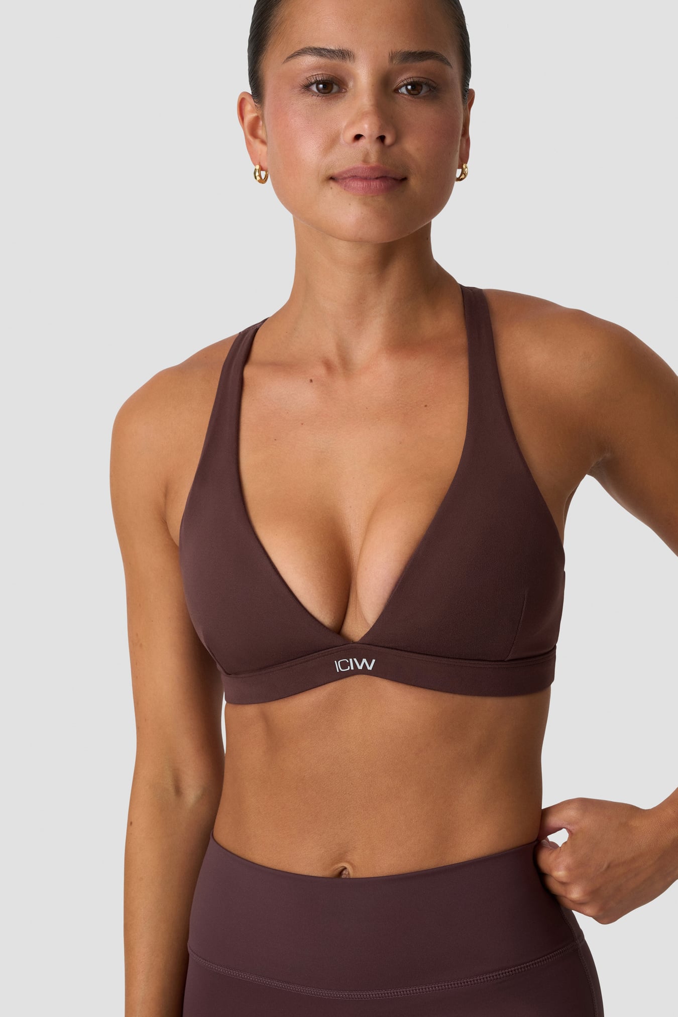 Luxe V-Neck Sports Bra Espresso - image 1