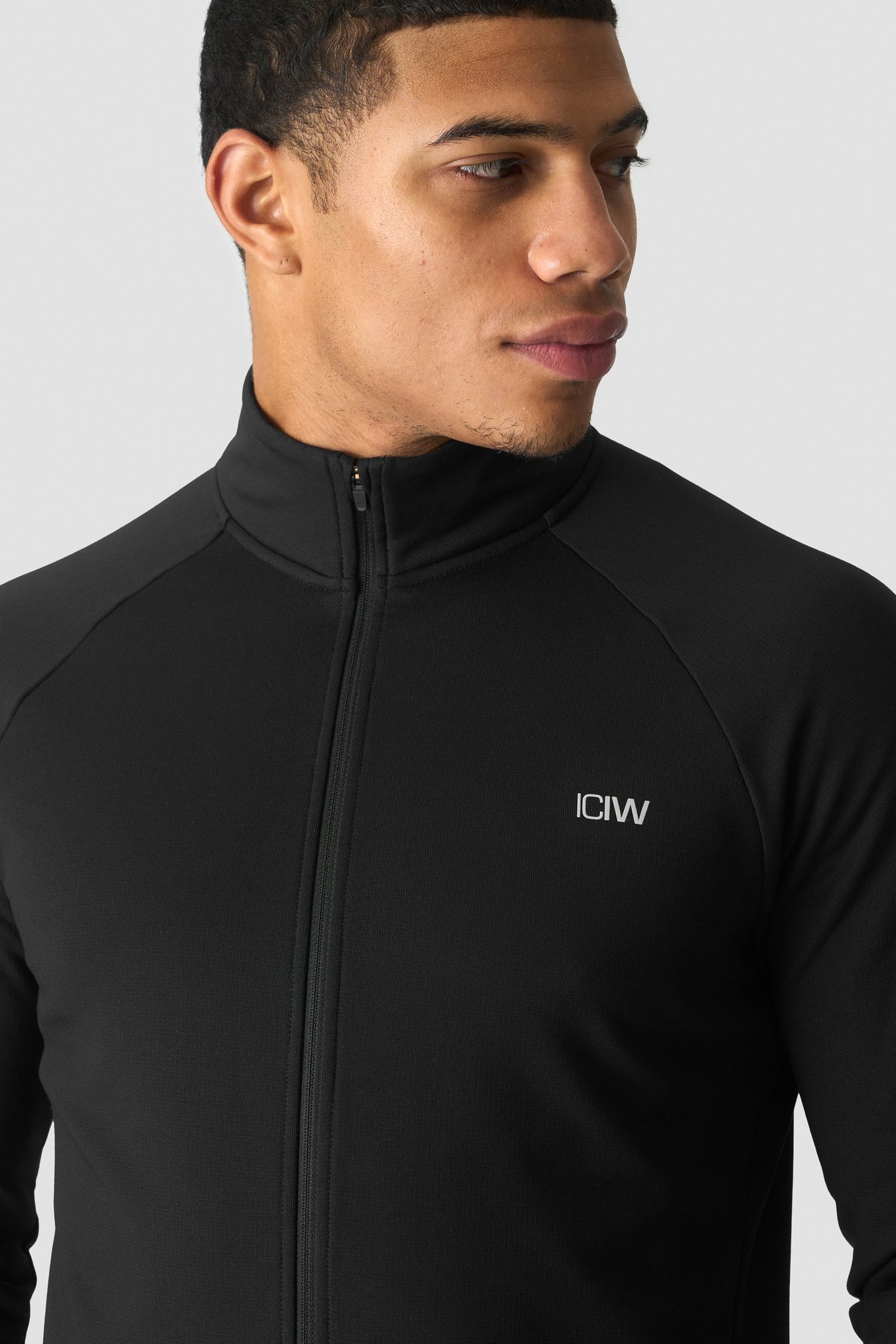 Essential Thermal Training Jacket Black - image 4
