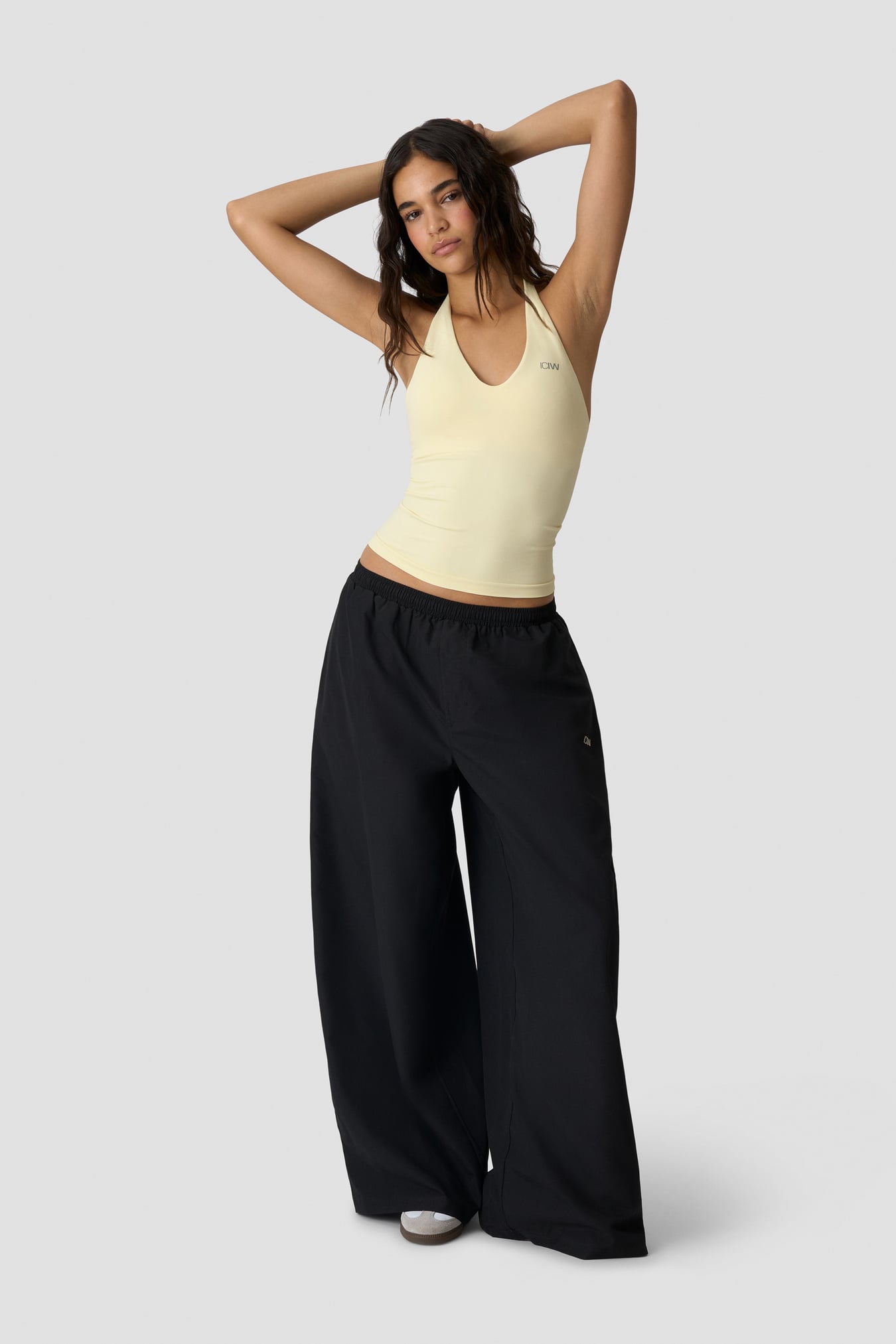 Define Seamless Halter Neck Tank Pale Lemon - image 3