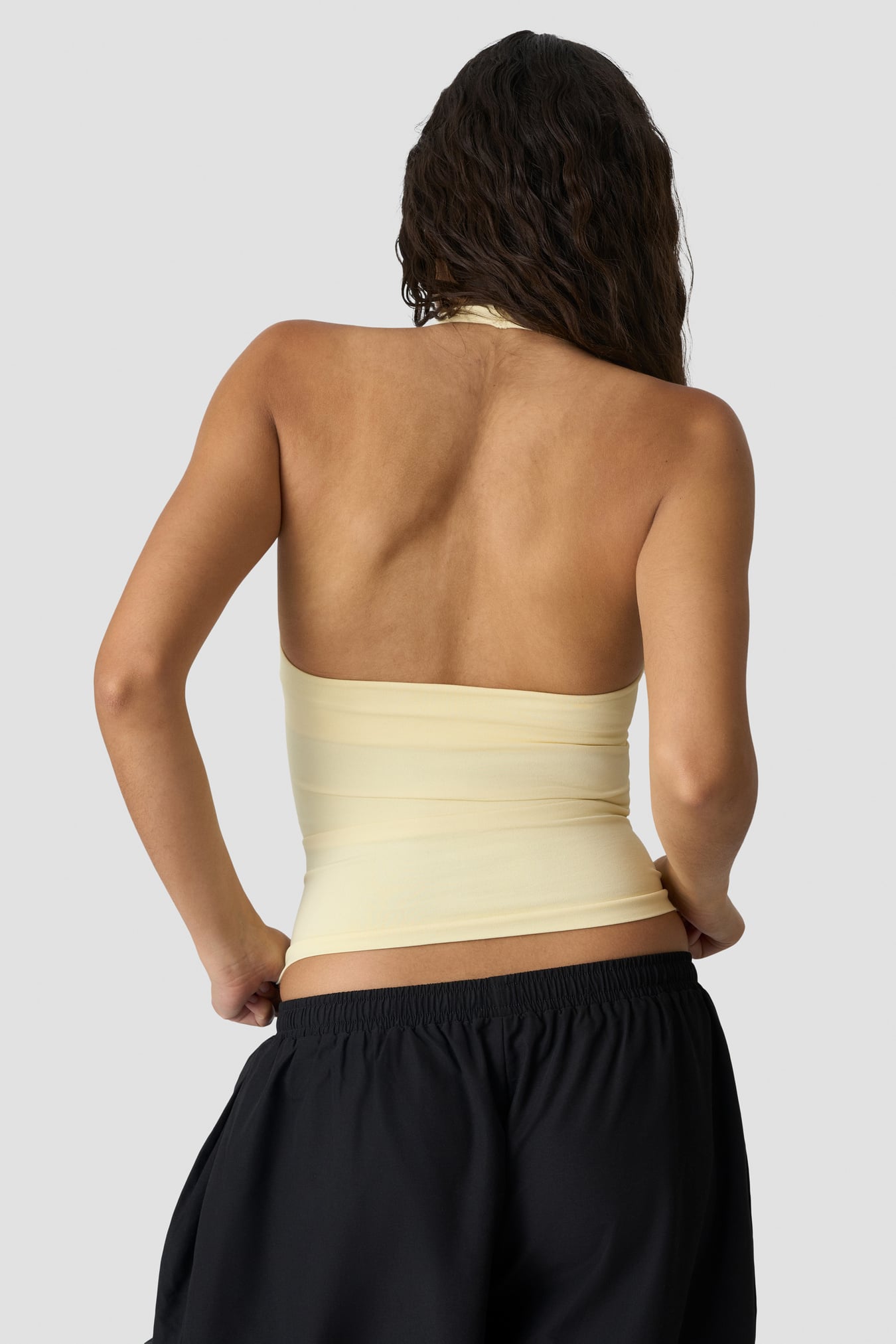 Define Seamless Halter Neck Tank Pale Lemon - image 2