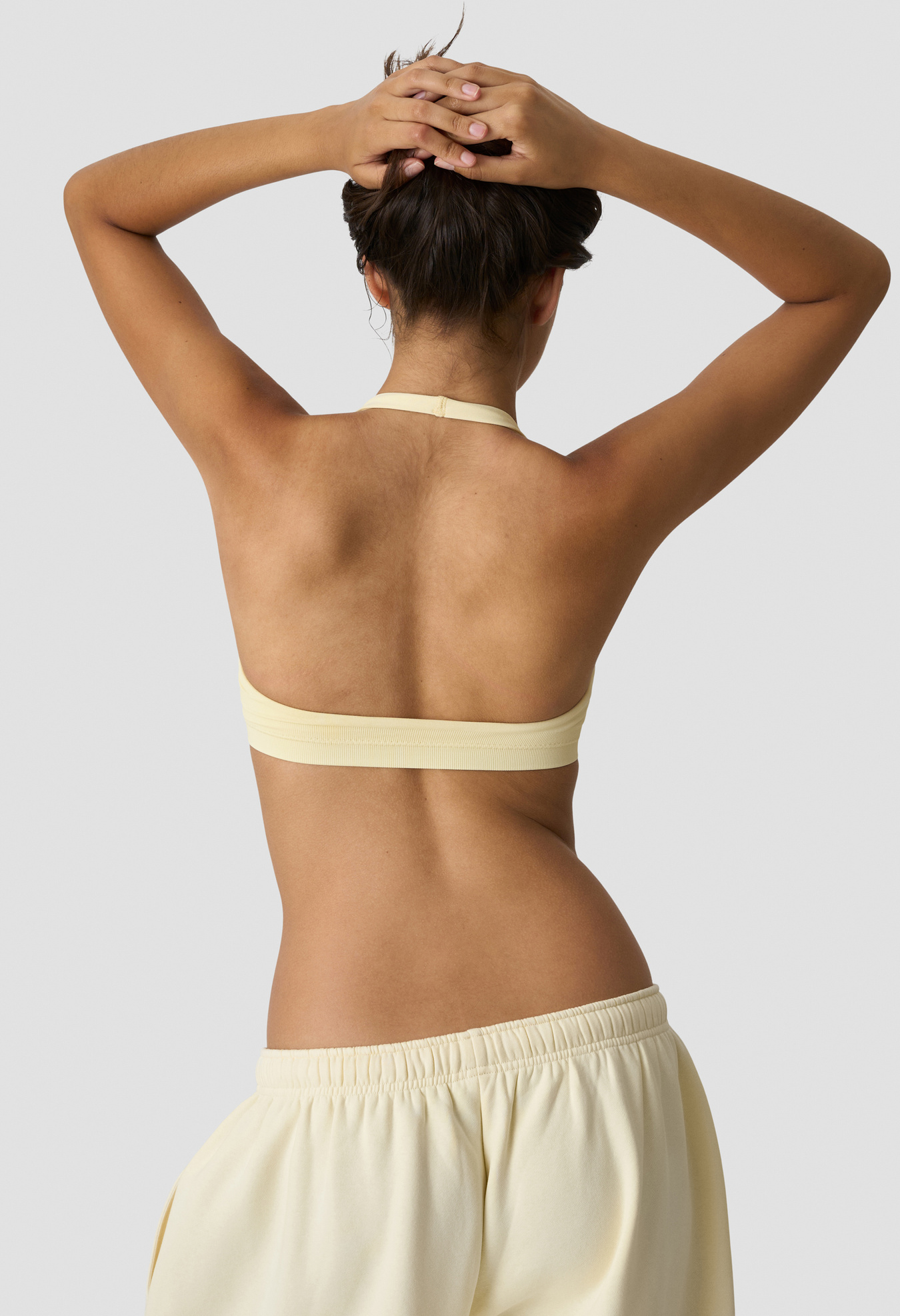 Define Seamless Halter Sports Bra Pale Lemon - image 3