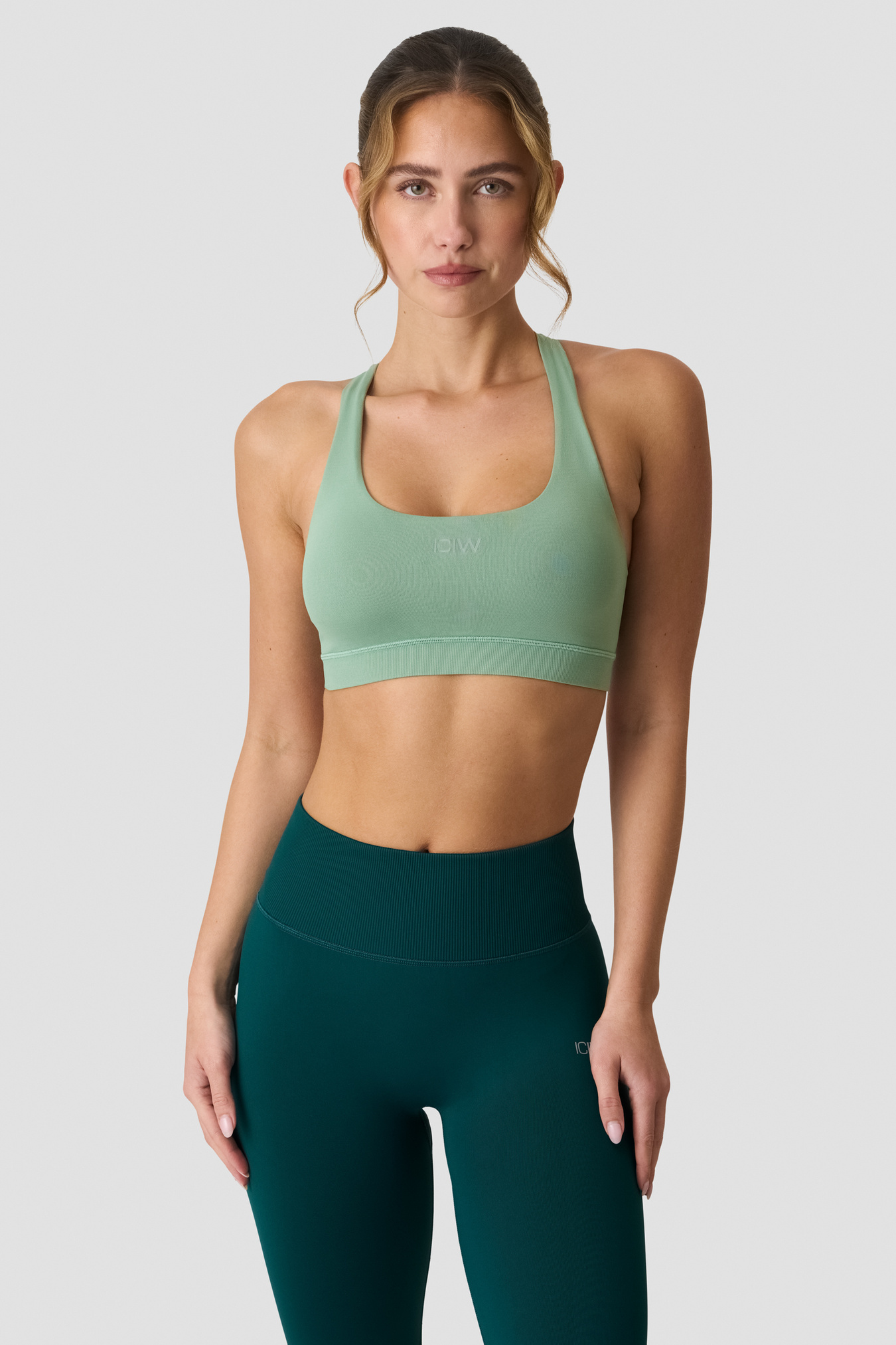 Define Seamless Racer Back Sports Bra Light Moss Green - Bild 3