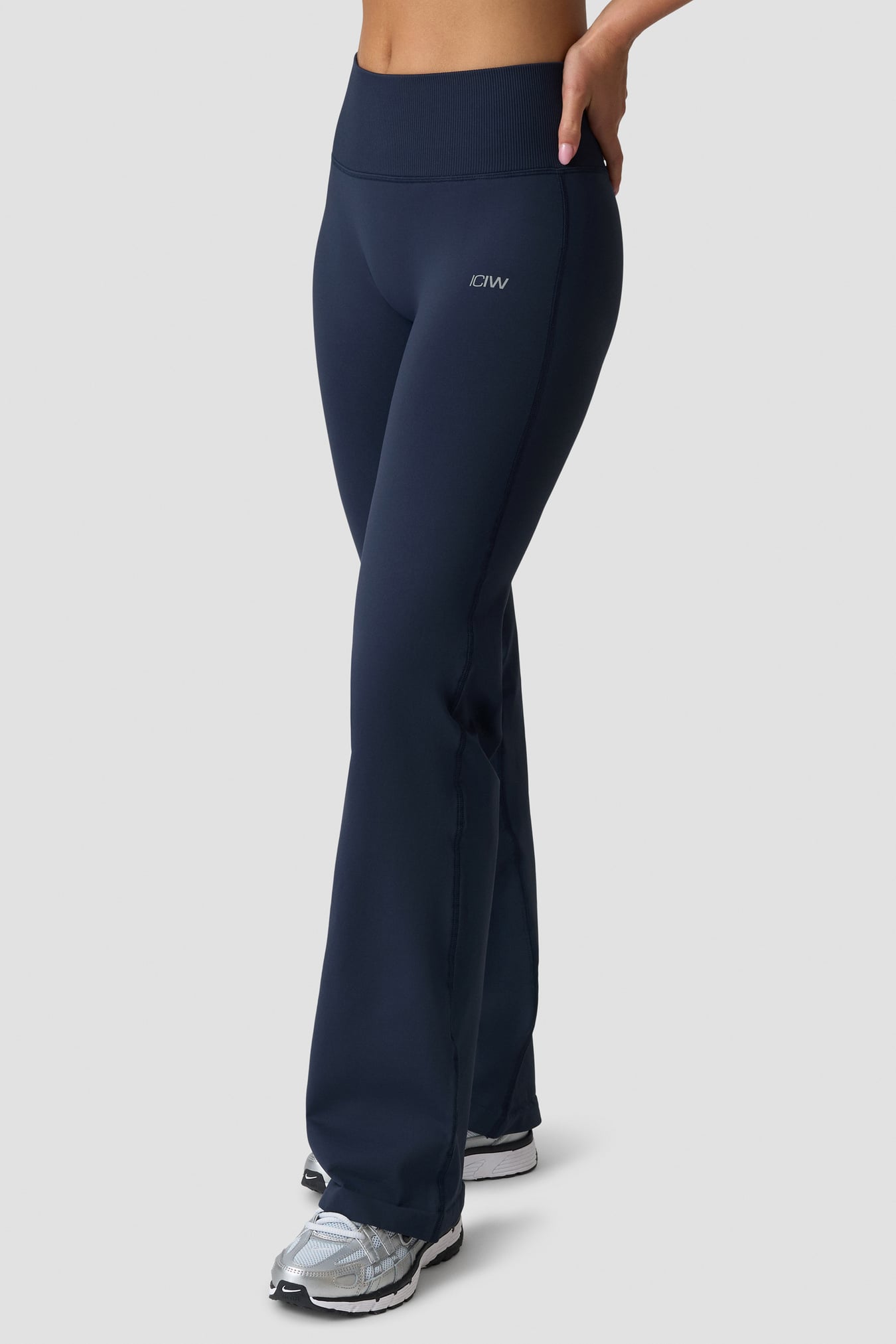 Define Seamless Straight Pants Midnight Blue - image 2