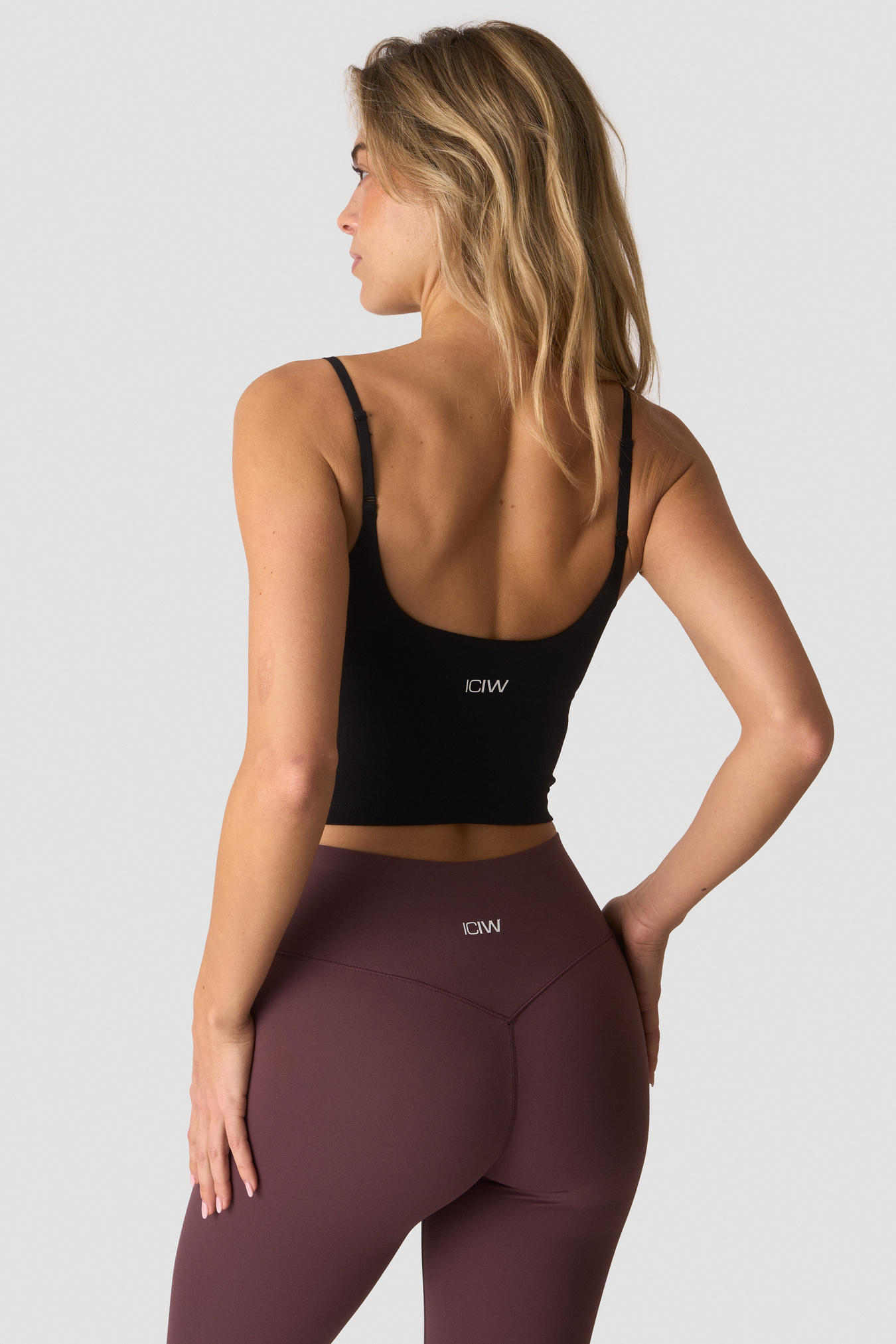 Nimble 2-in-1 Tank Black - bild 2