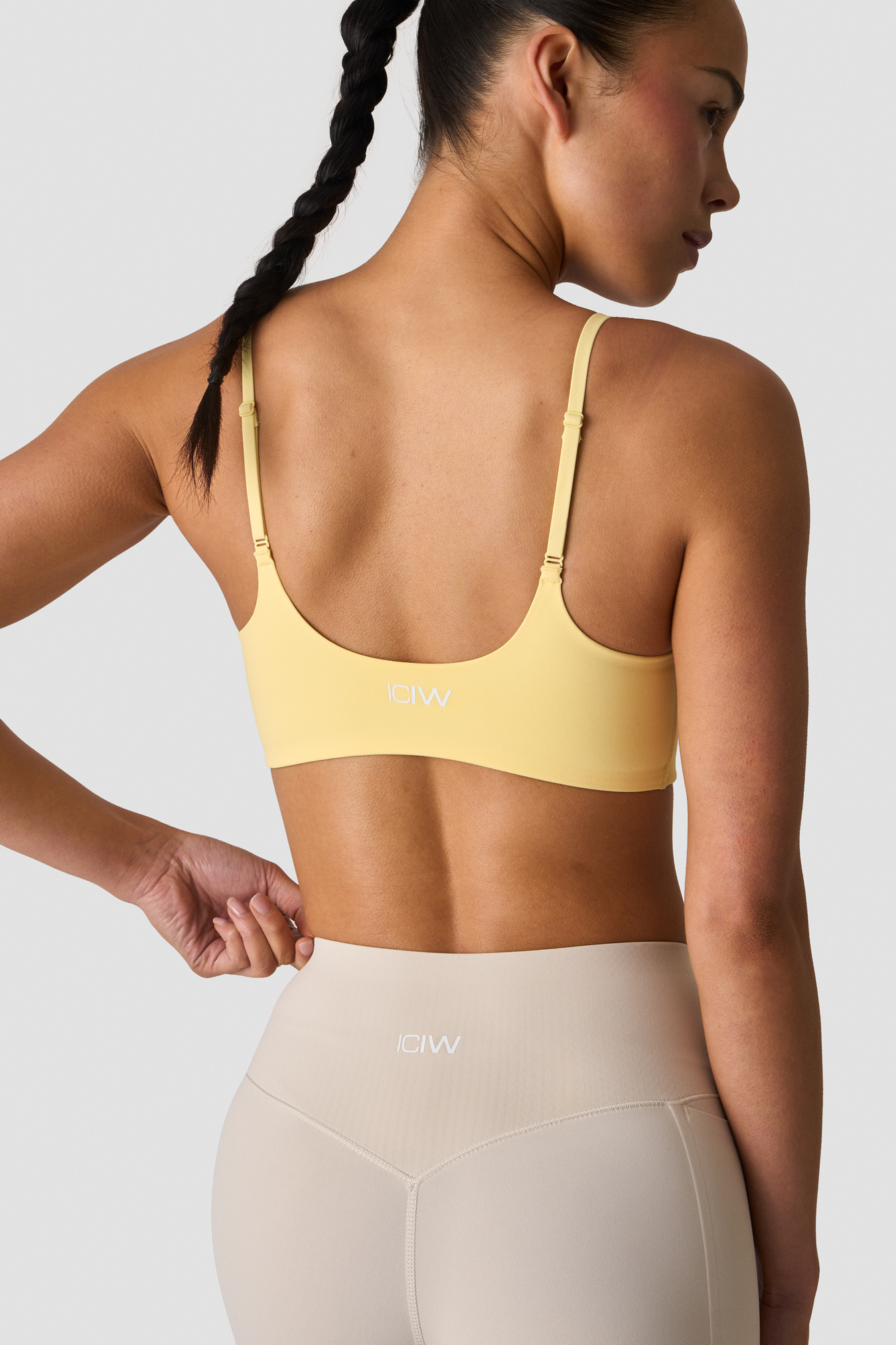 Nimble Molded Sports Bra Fading Yellow - bild 3