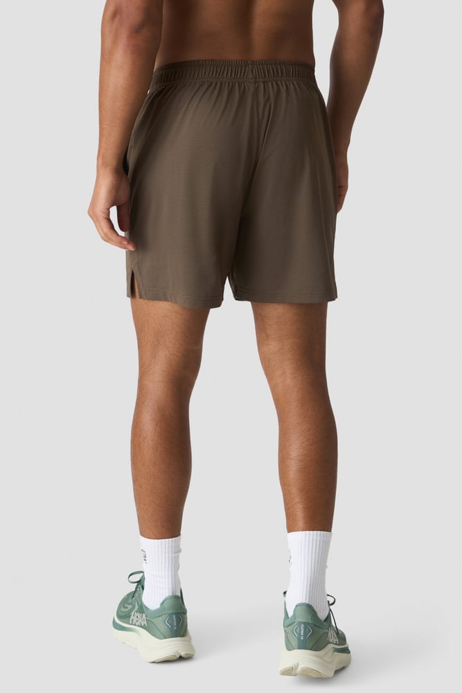 Stride Shorts Forest Brown