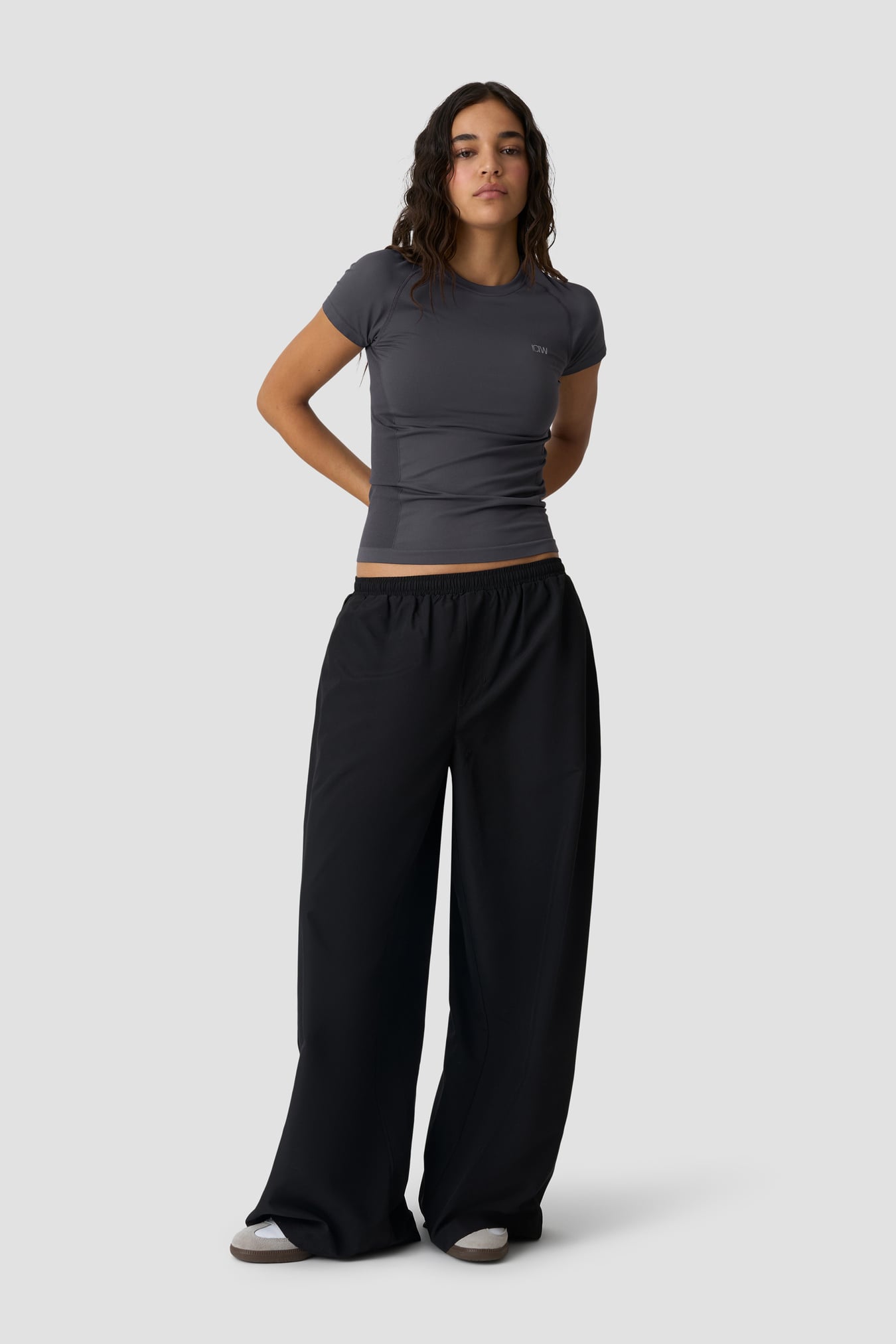 Define Seamless T-shirt Graphite - image 5