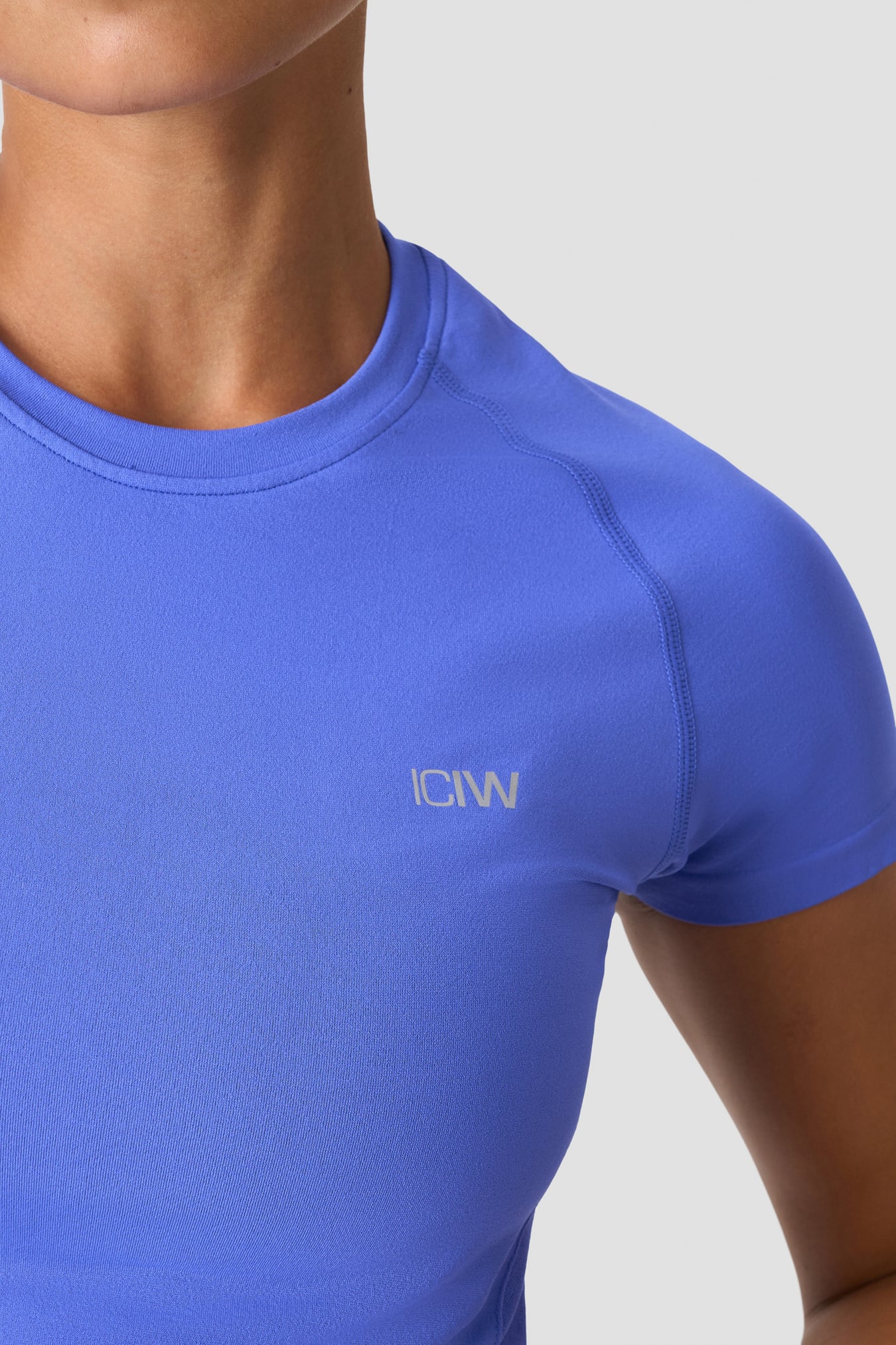 Define Seamless T-shirt virtual blue - image 4