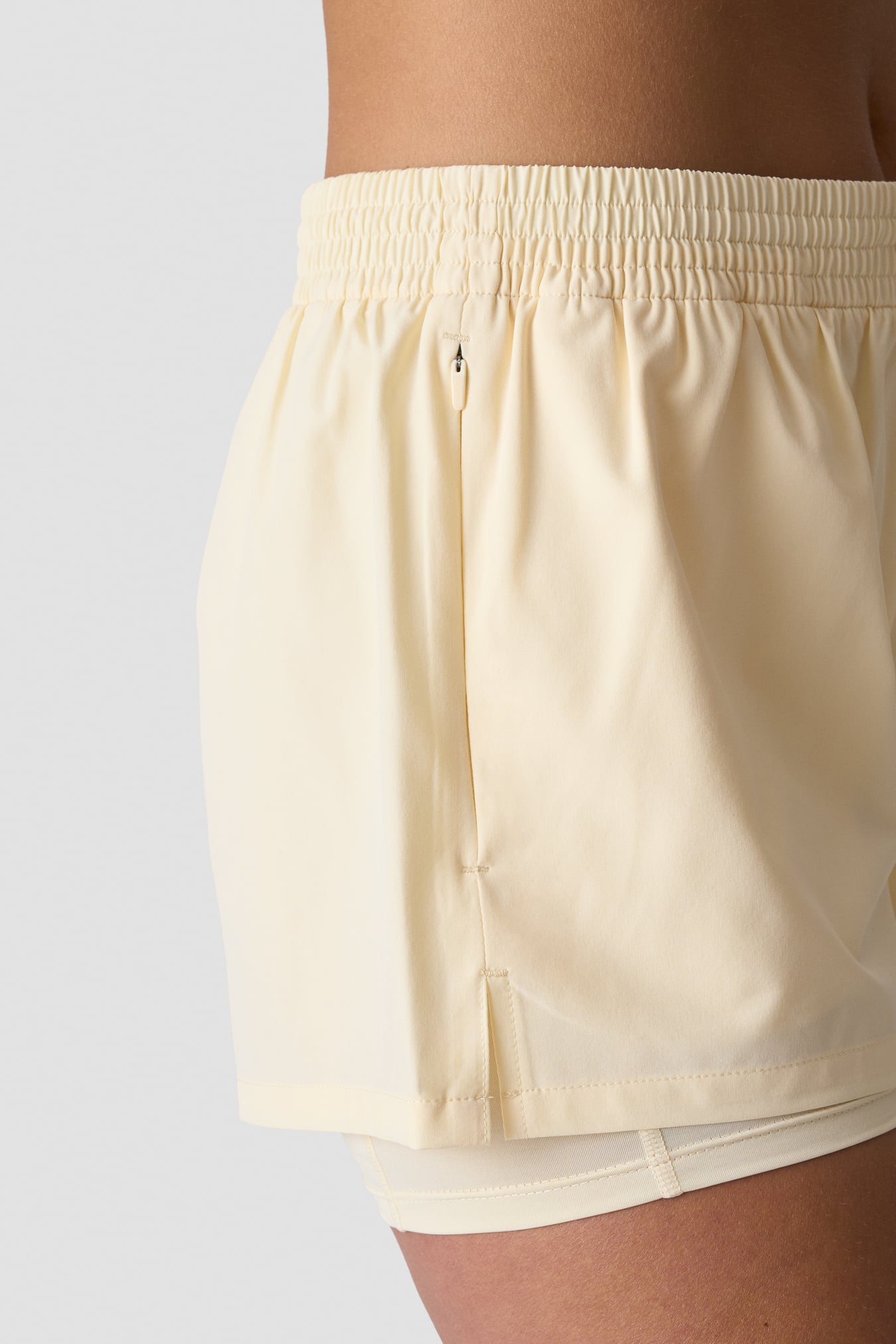 Mirage Cardio 2-in-1 Shorts Pale lemon - bild 5