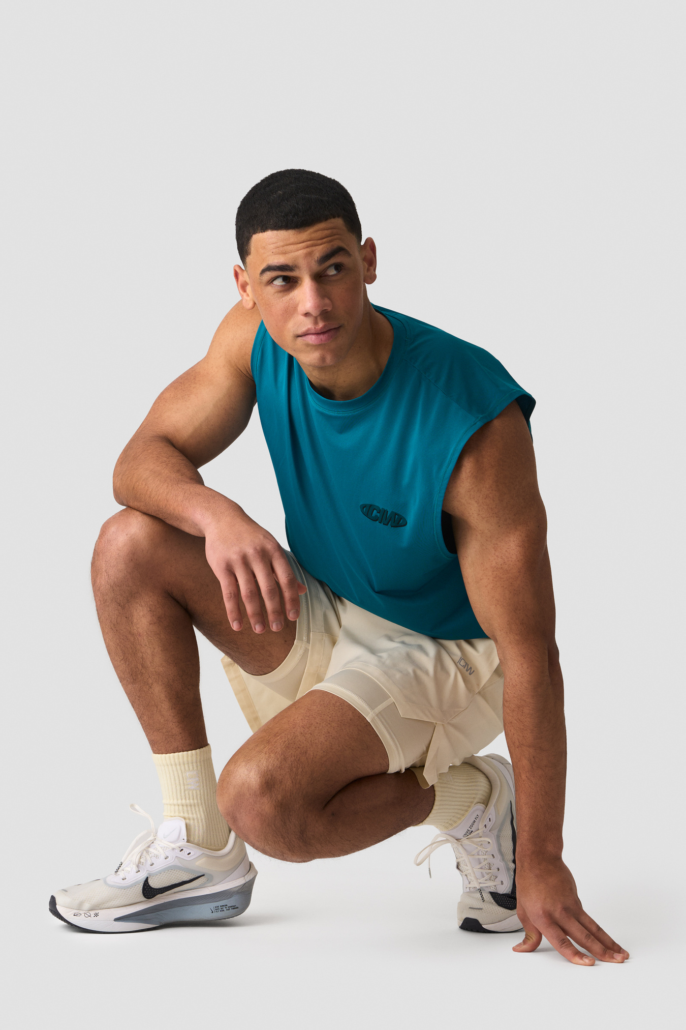 Essential Cardio 2-in-1 5'' Shorts M Pearl White - image 7