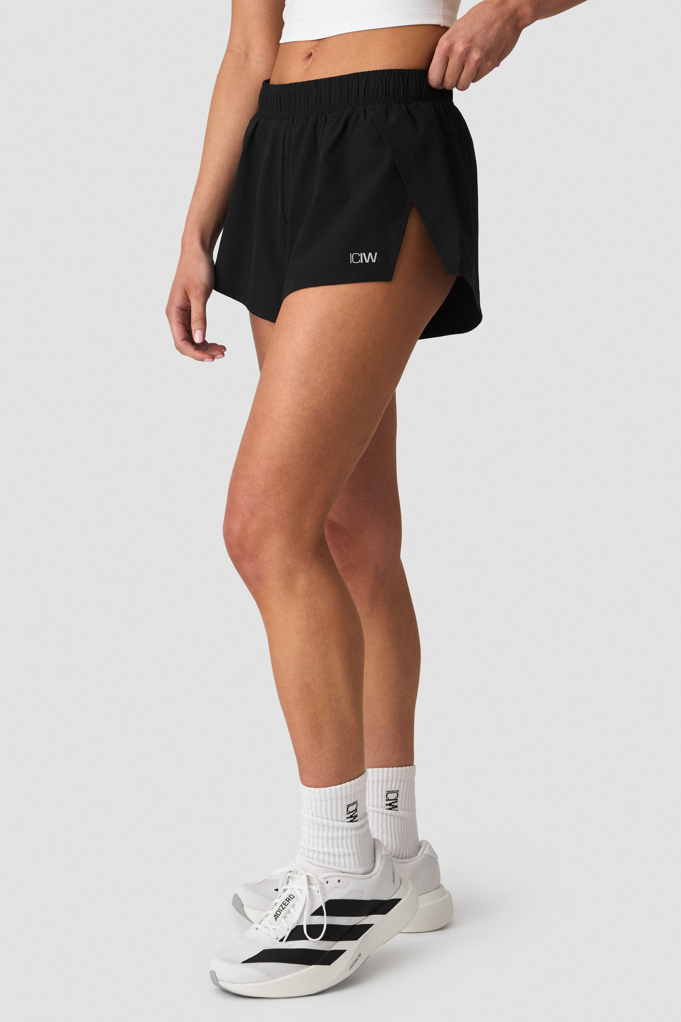 Mirage Running Shorts W Black - image 1