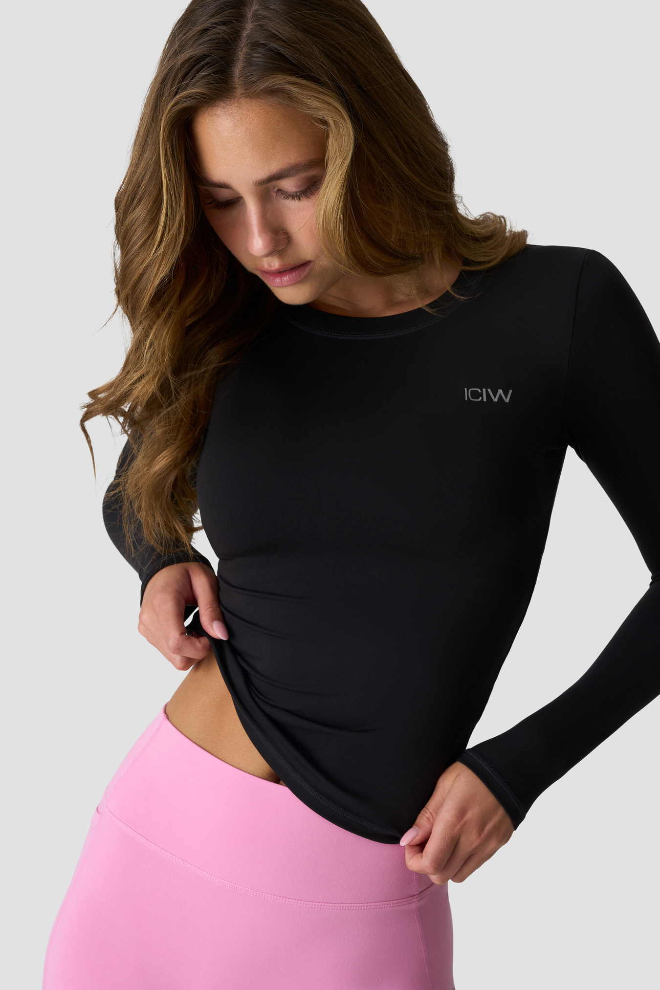 Luxe Long Sleeve Black - image 3