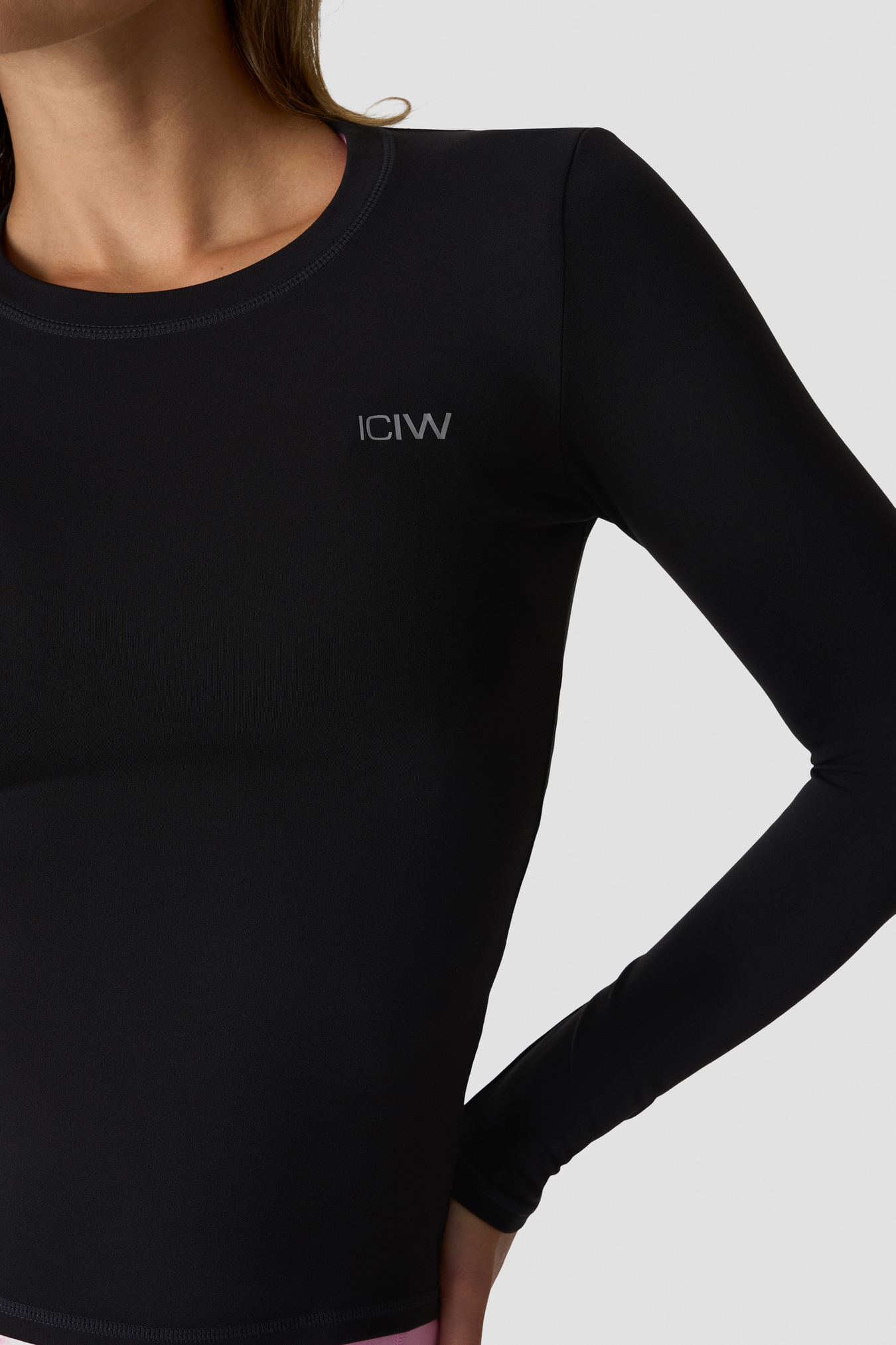 Luxe Long Sleeve Black - image 4