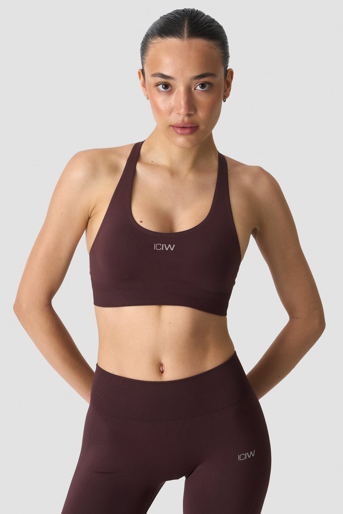 Shape Mid Support Sports Bra espresso - image 1