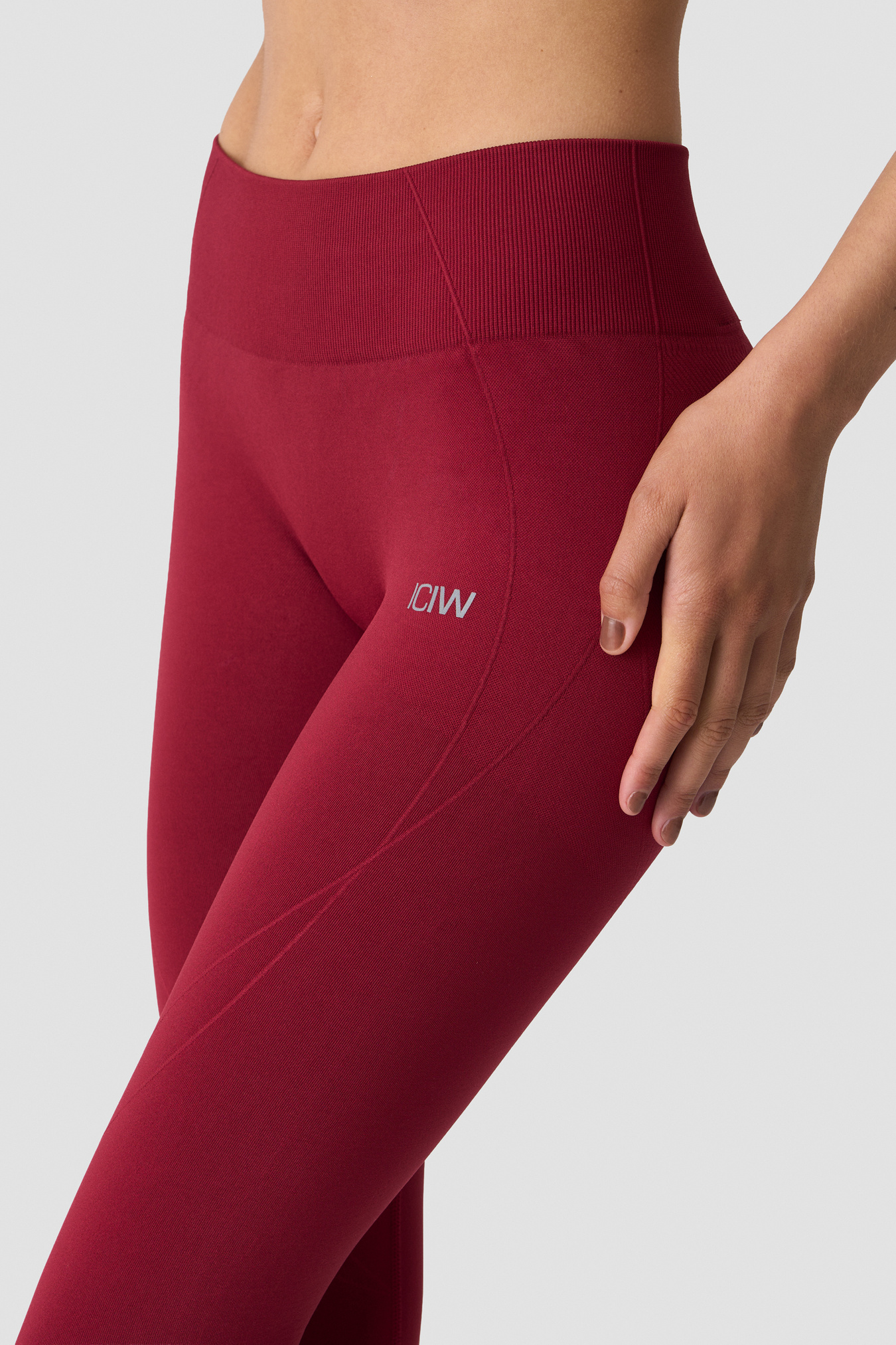 Shape Mid Waist Tights dark berry - image 4