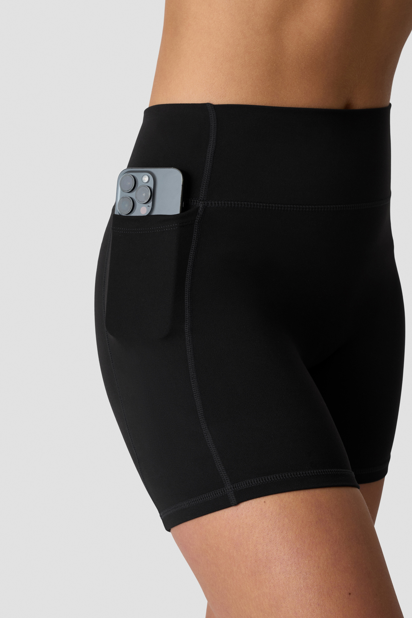 Luxe High Waist Midi Shorts Black - image 5