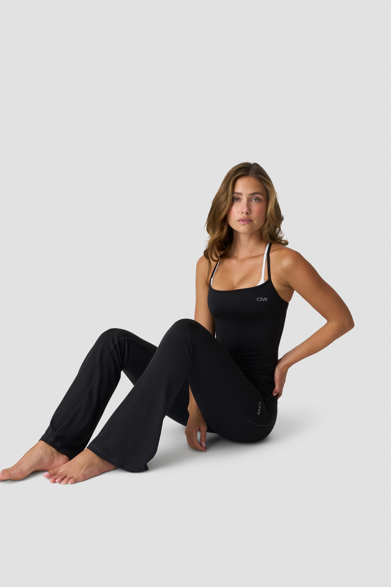 Luxe Strappy Tank Black - image 3