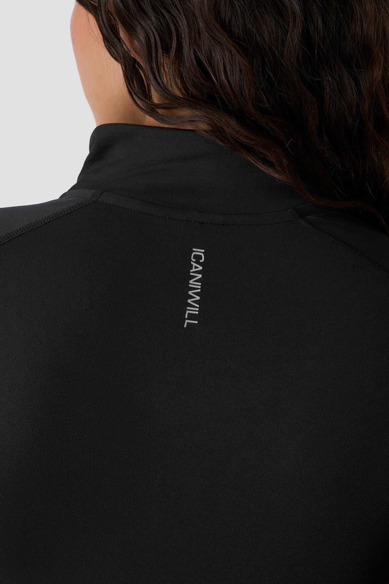 Define Seamless 1/4 Zip Black - image 4