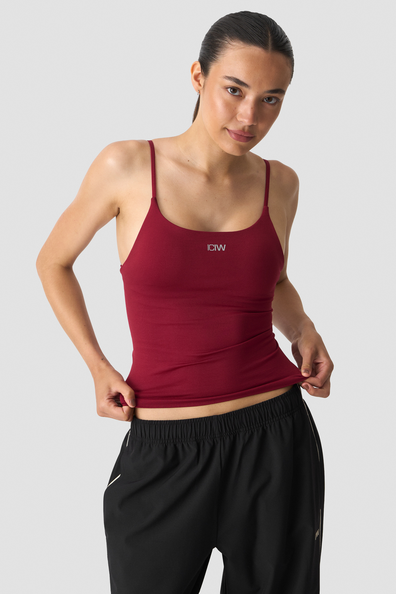 Smooth Seamless 2-in-1 Strappy Tank Dark Berry - image 2