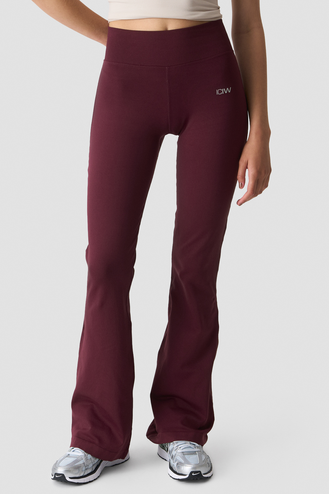 Smooth Seamless Flared Tights Dark Mahogany - image 1